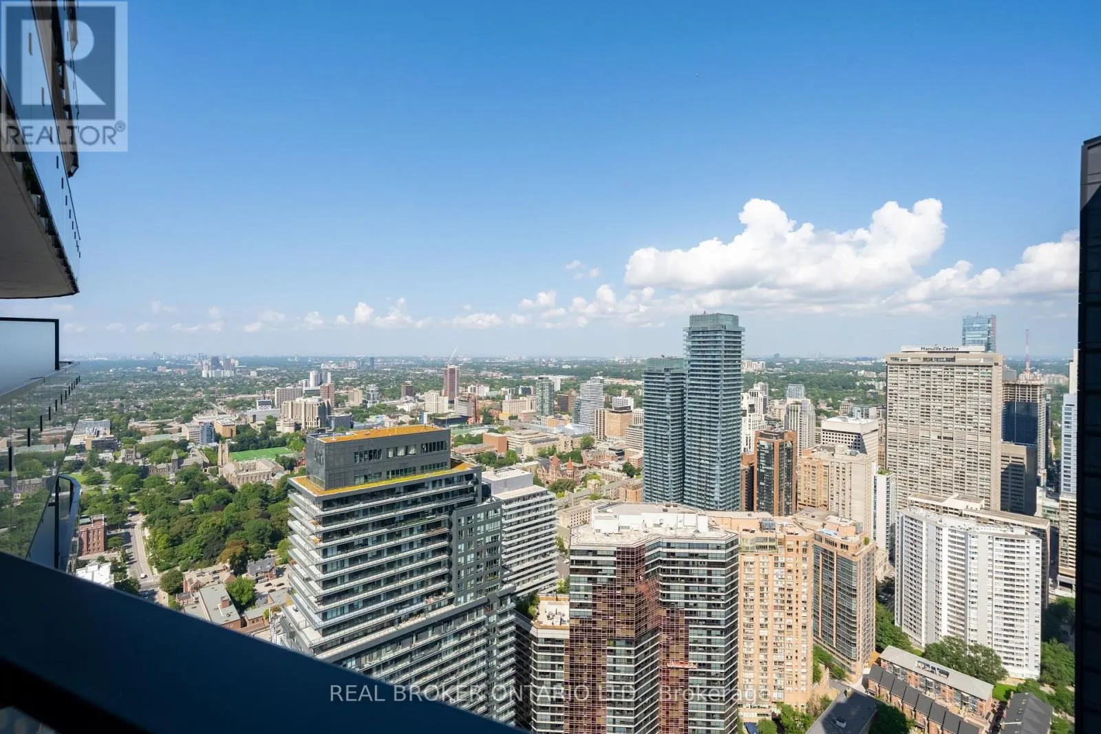 5311 - 11 WELLESLEY STREET W