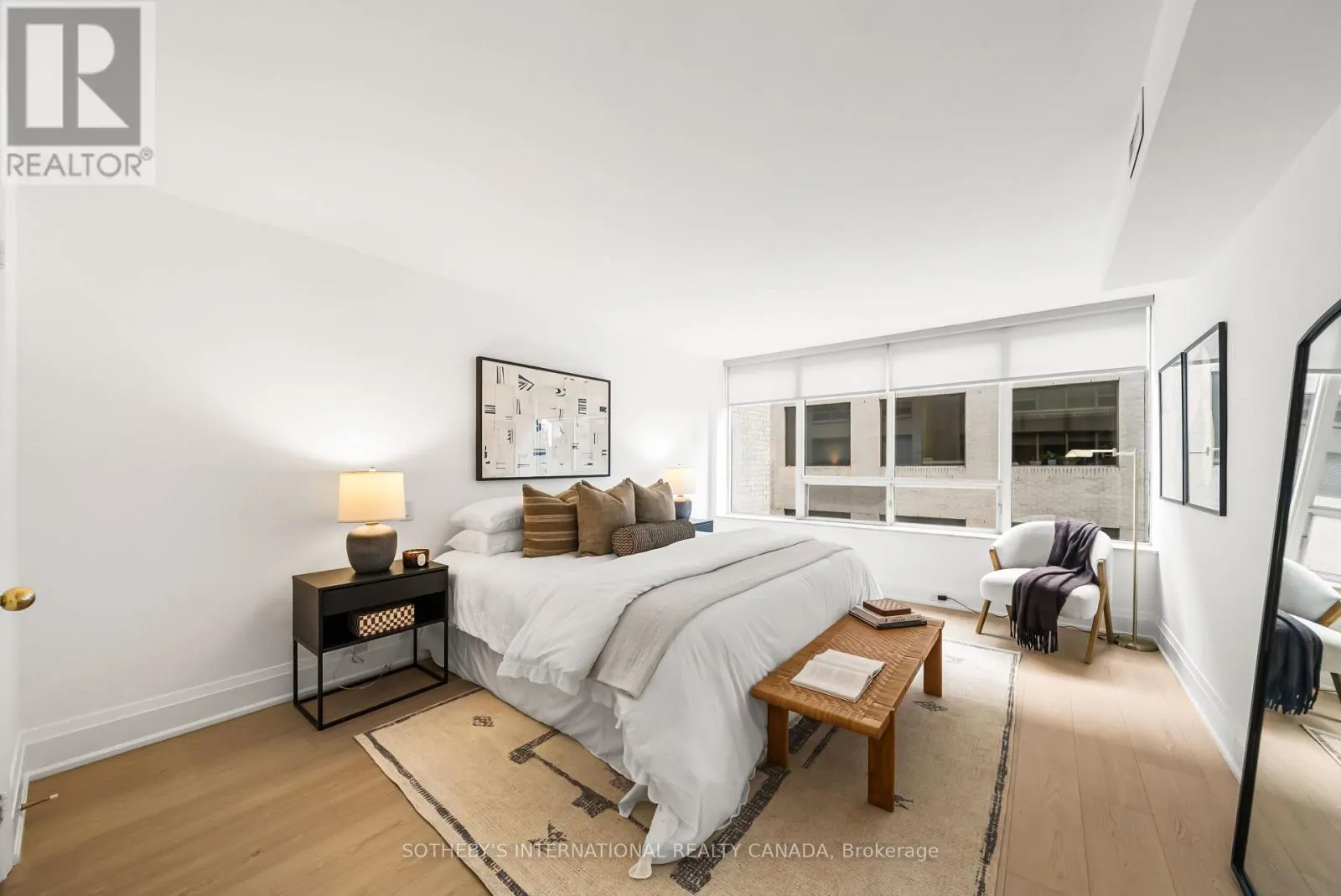 417 - 1177 YONGE STREET