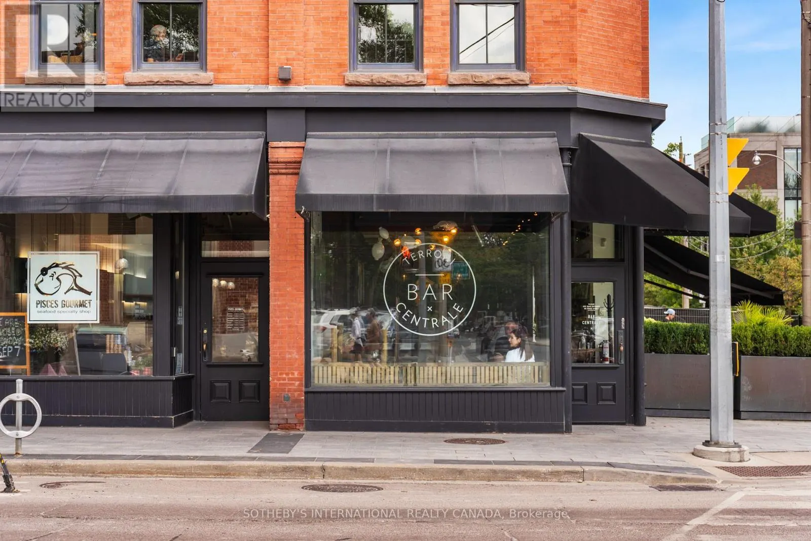 417 - 1177 YONGE STREET