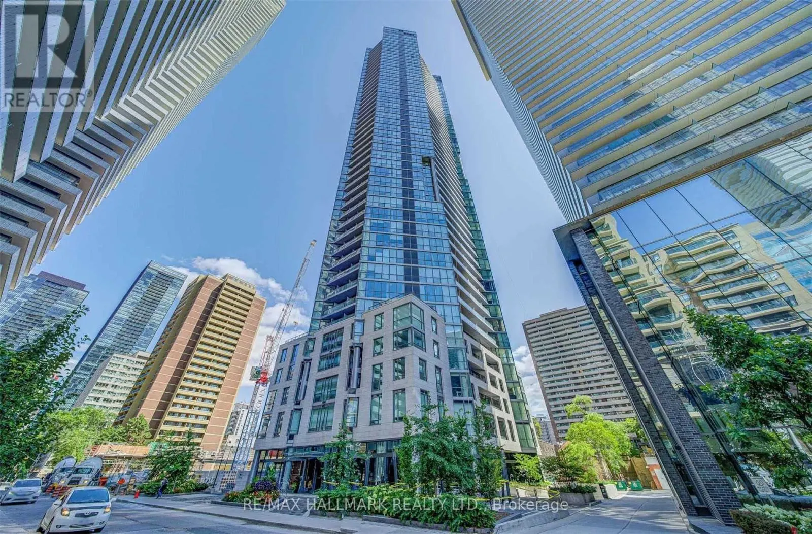 3805 - 45 CHARLES STREET E