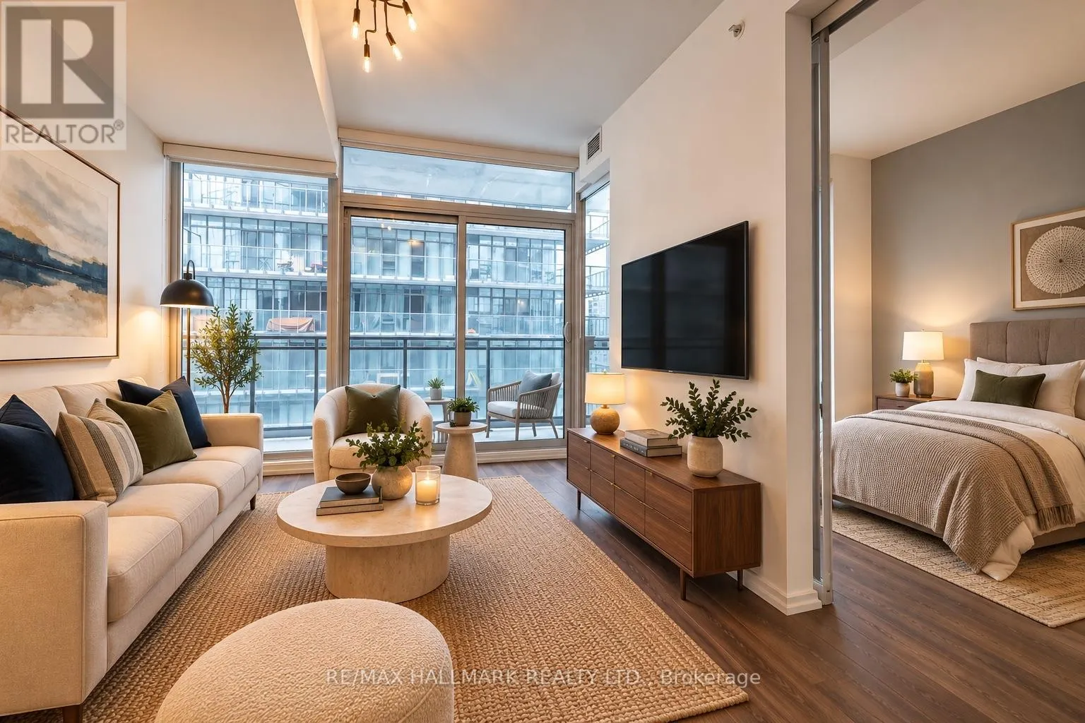 3805 - 45 CHARLES STREET E