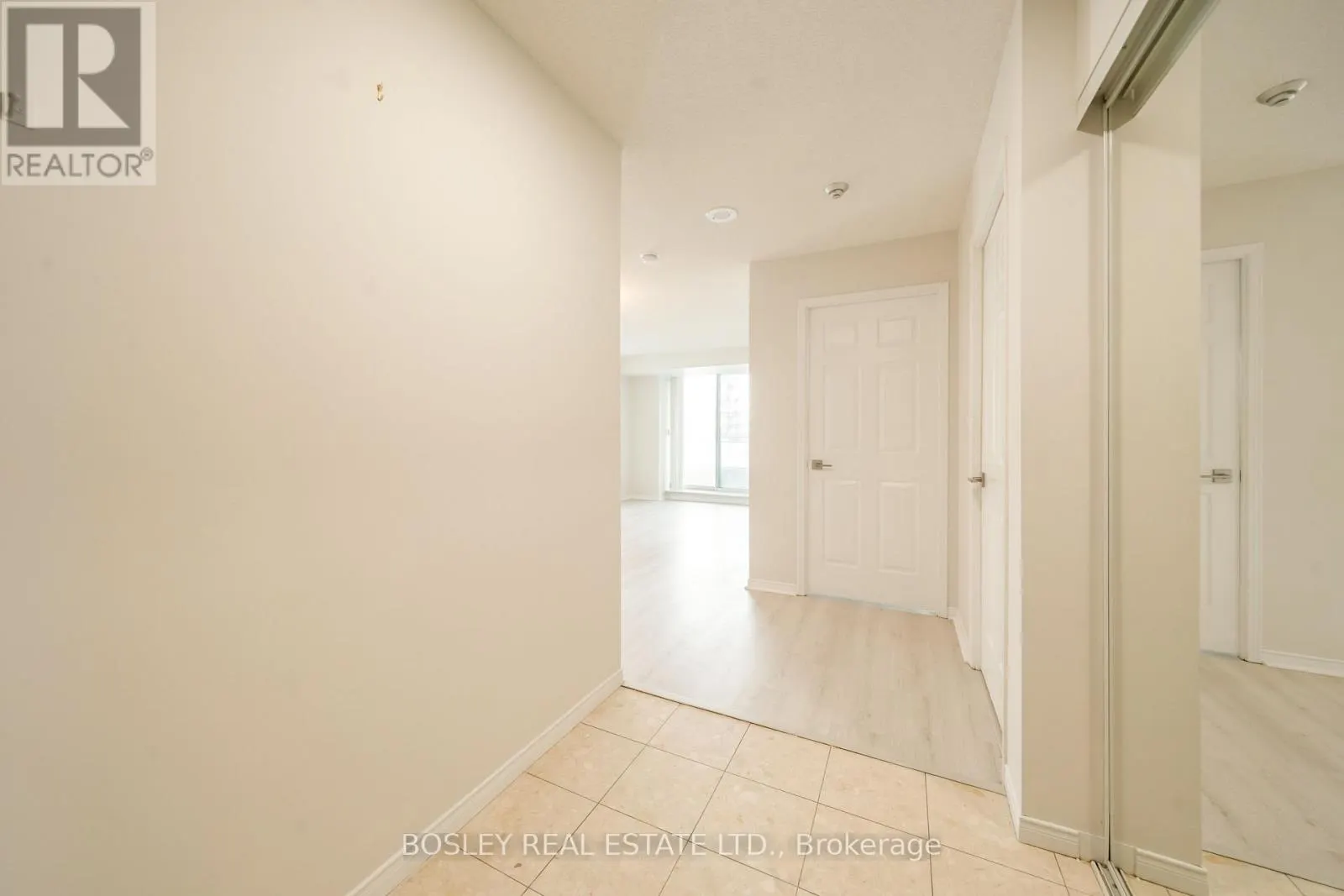 502 - 1 PEMBERTON AVENUE