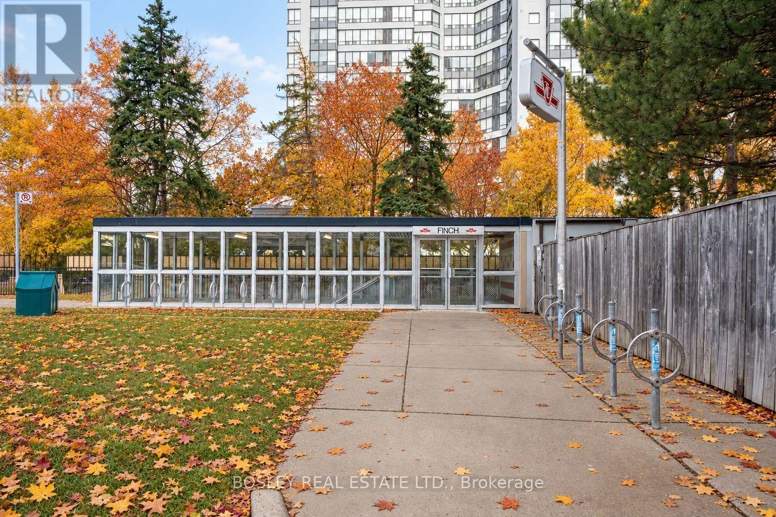 502 - 1 PEMBERTON AVENUE