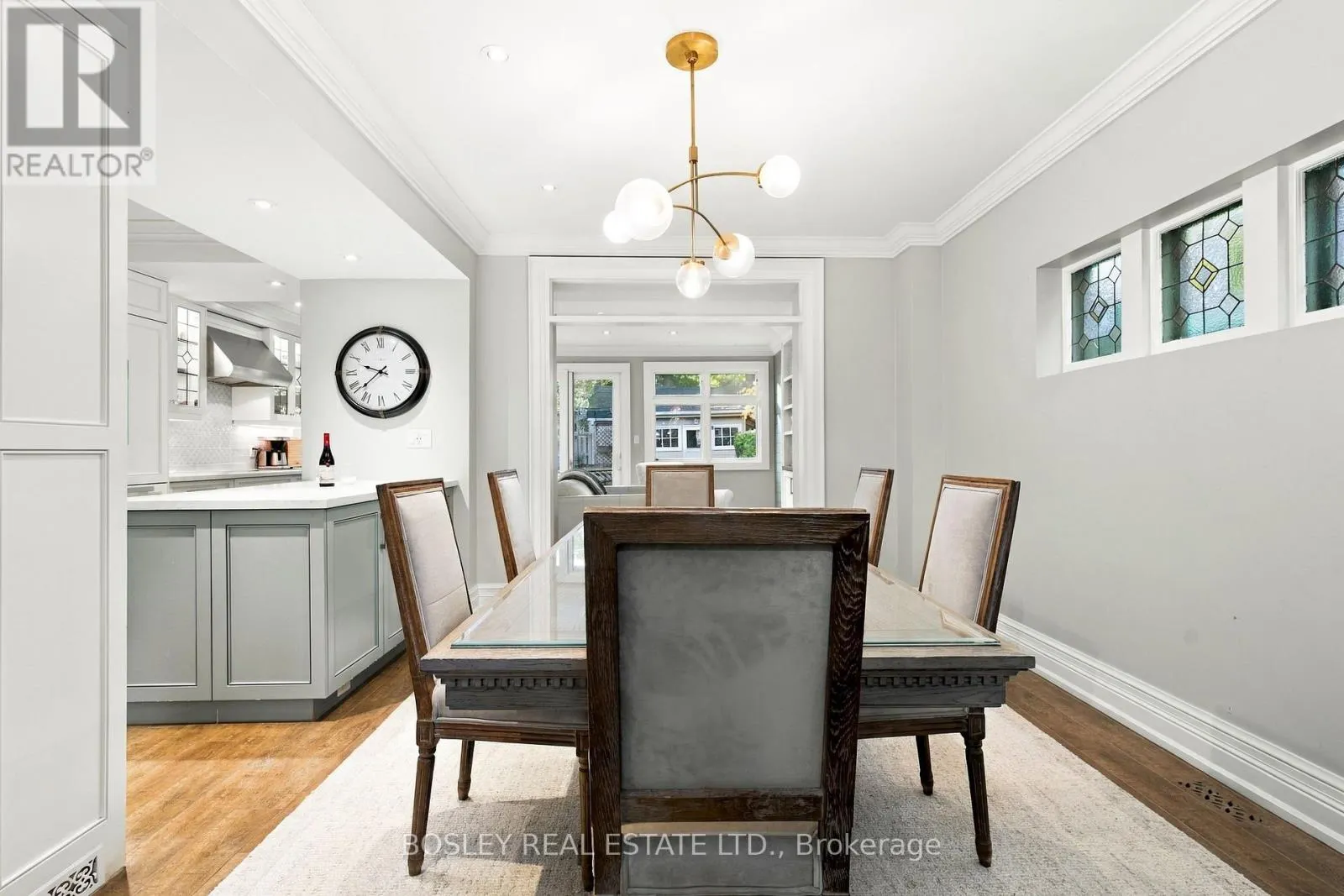 45 CHUDLEIGH AVENUE