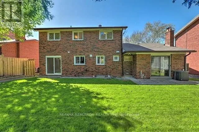 74 ASPENWOOD DRIVE