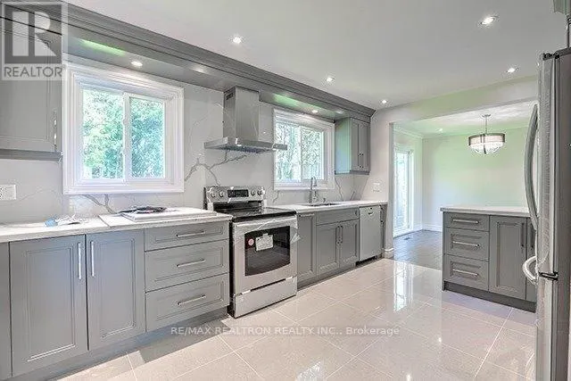 74 ASPENWOOD DRIVE