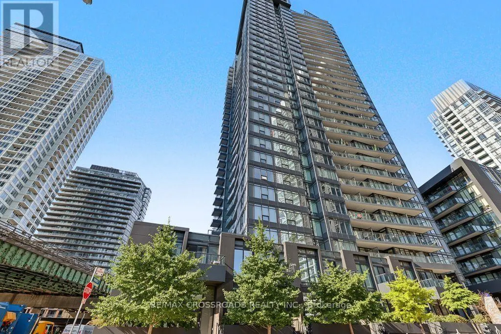 TH05 - 58 QUEENS WHARF ROAD