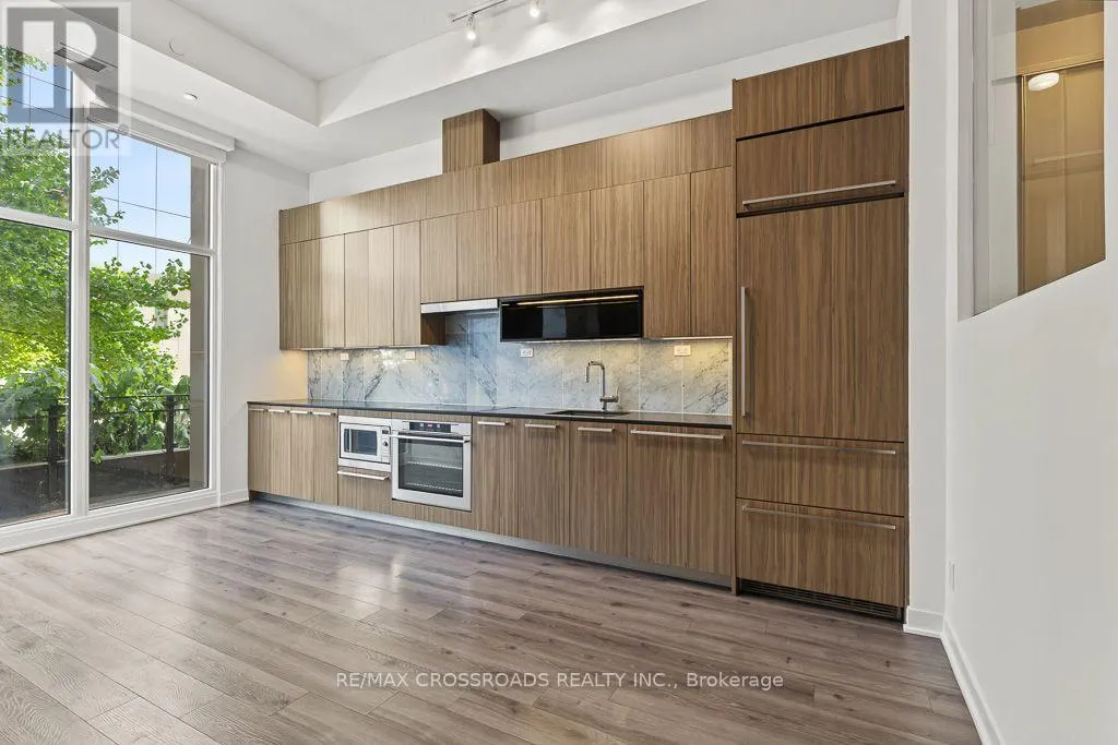 TH05 - 58 QUEENS WHARF ROAD