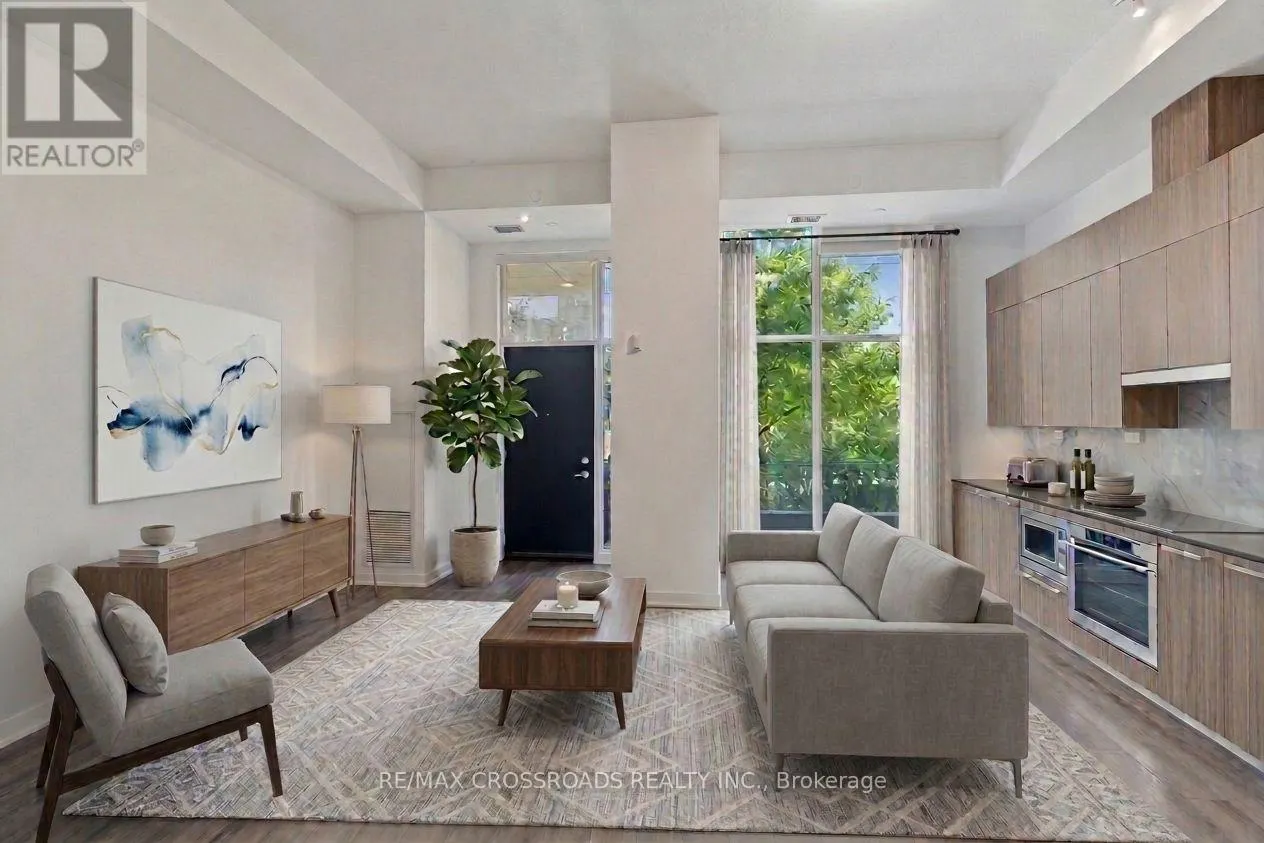 TH05 - 58 QUEENS WHARF ROAD