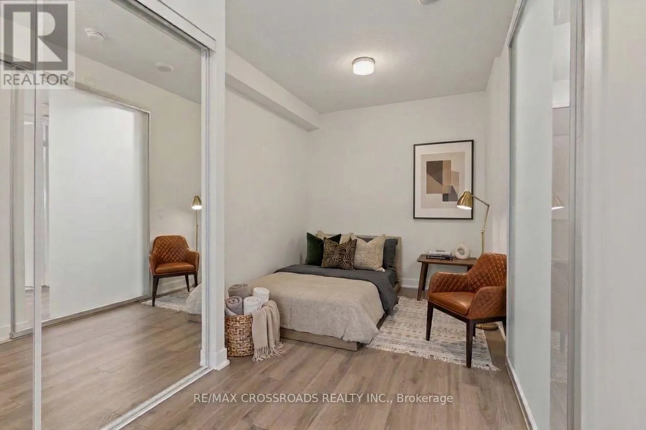 TH05 - 58 QUEENS WHARF ROAD