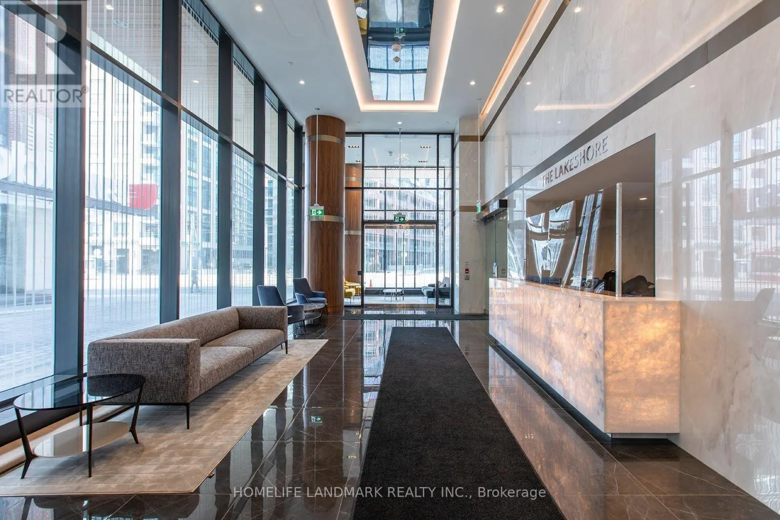 18 - 19 BATHURST STREET