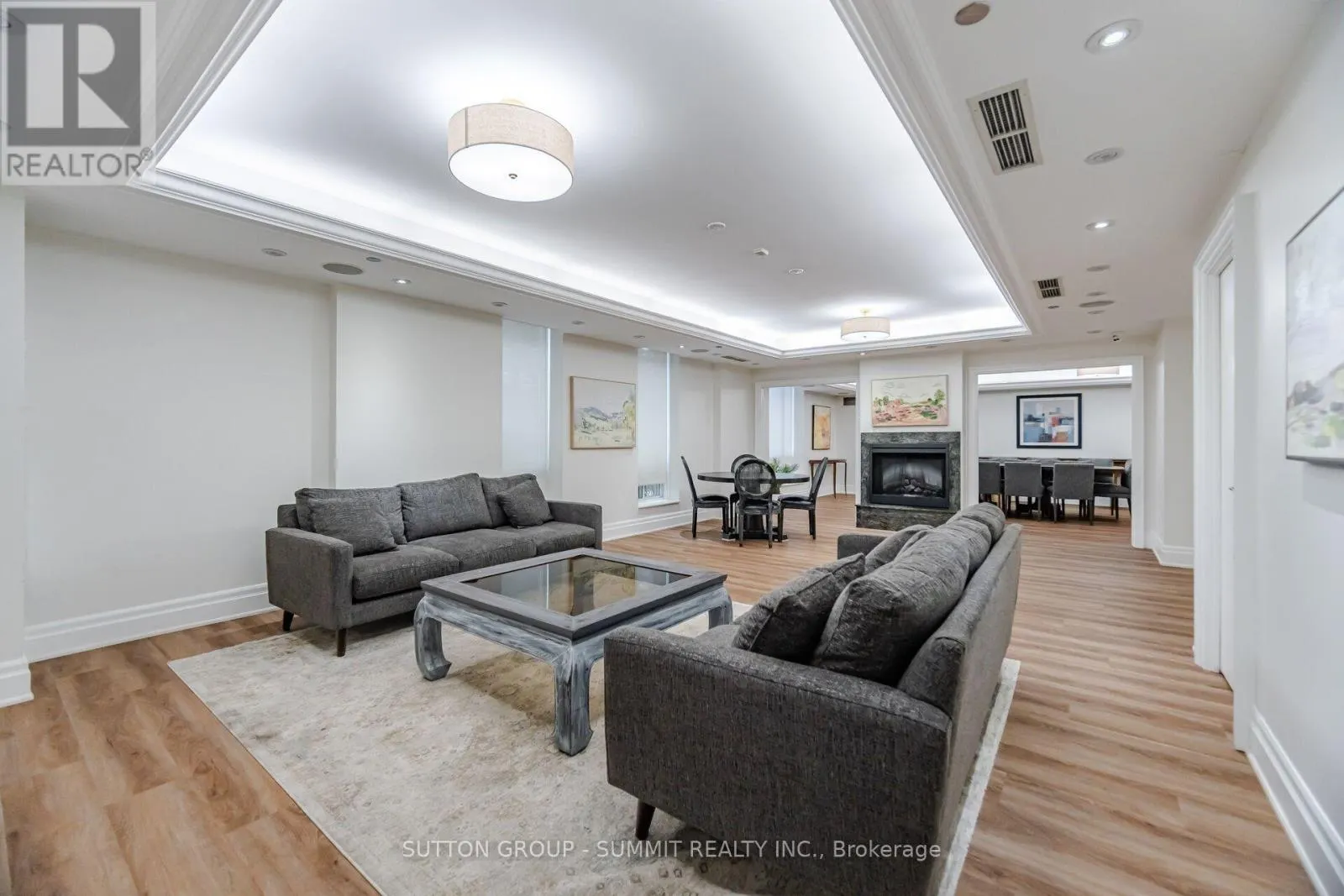 205 - 455 ROSEWELL AVENUE