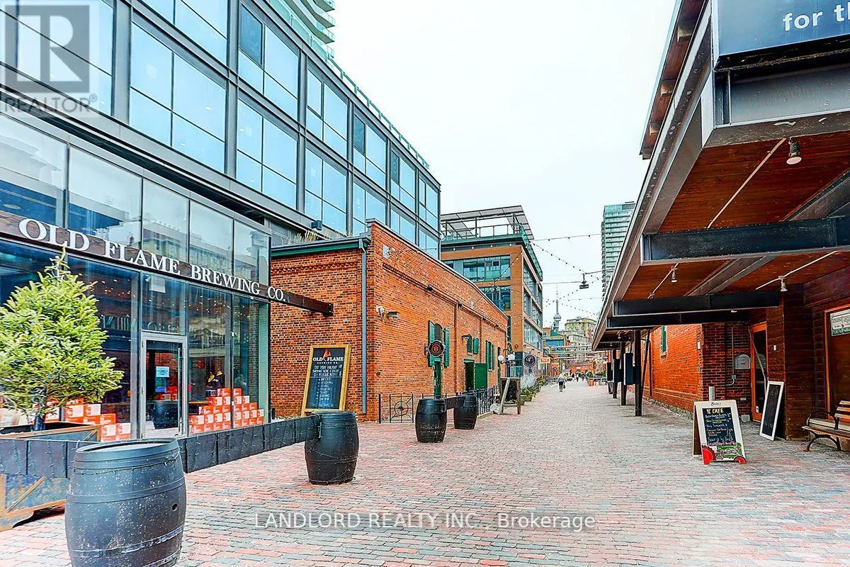 1308 - 70 DISTILLERY LANE