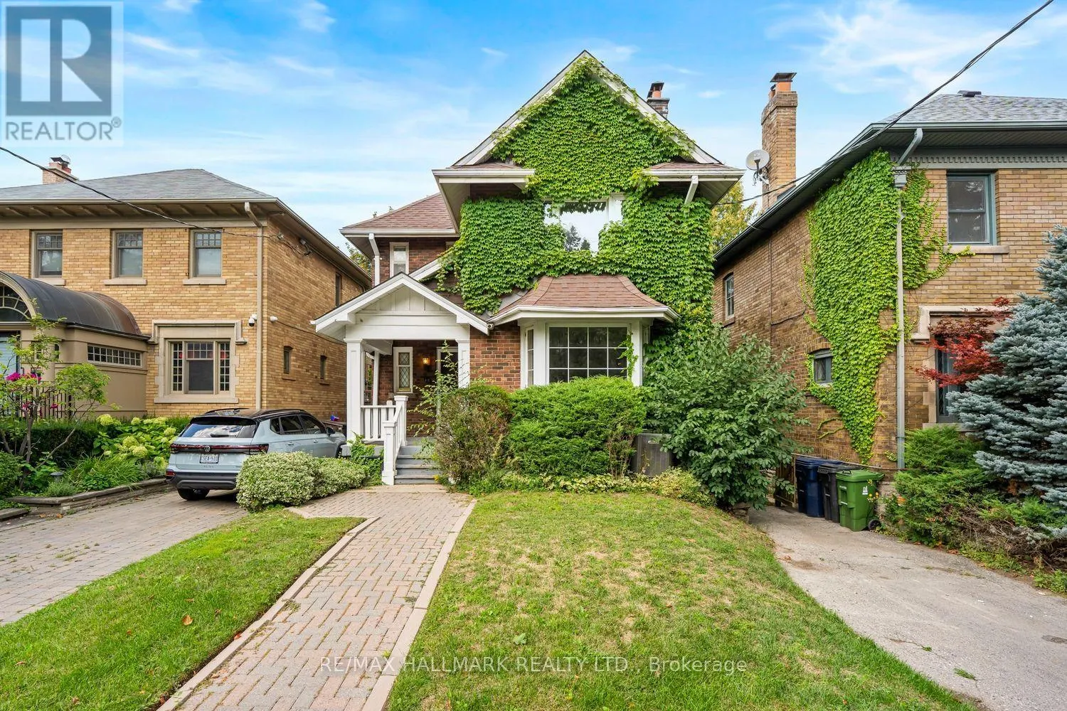 48 CHATSWORTH DRIVE