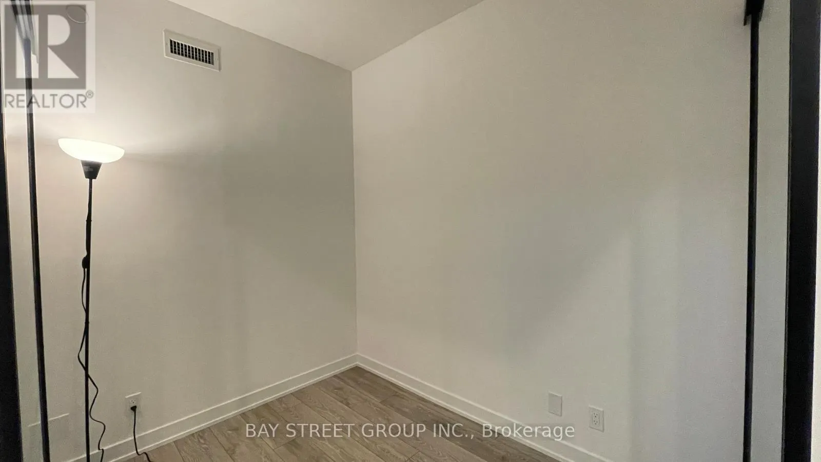 2111 - 108 PETER STREET