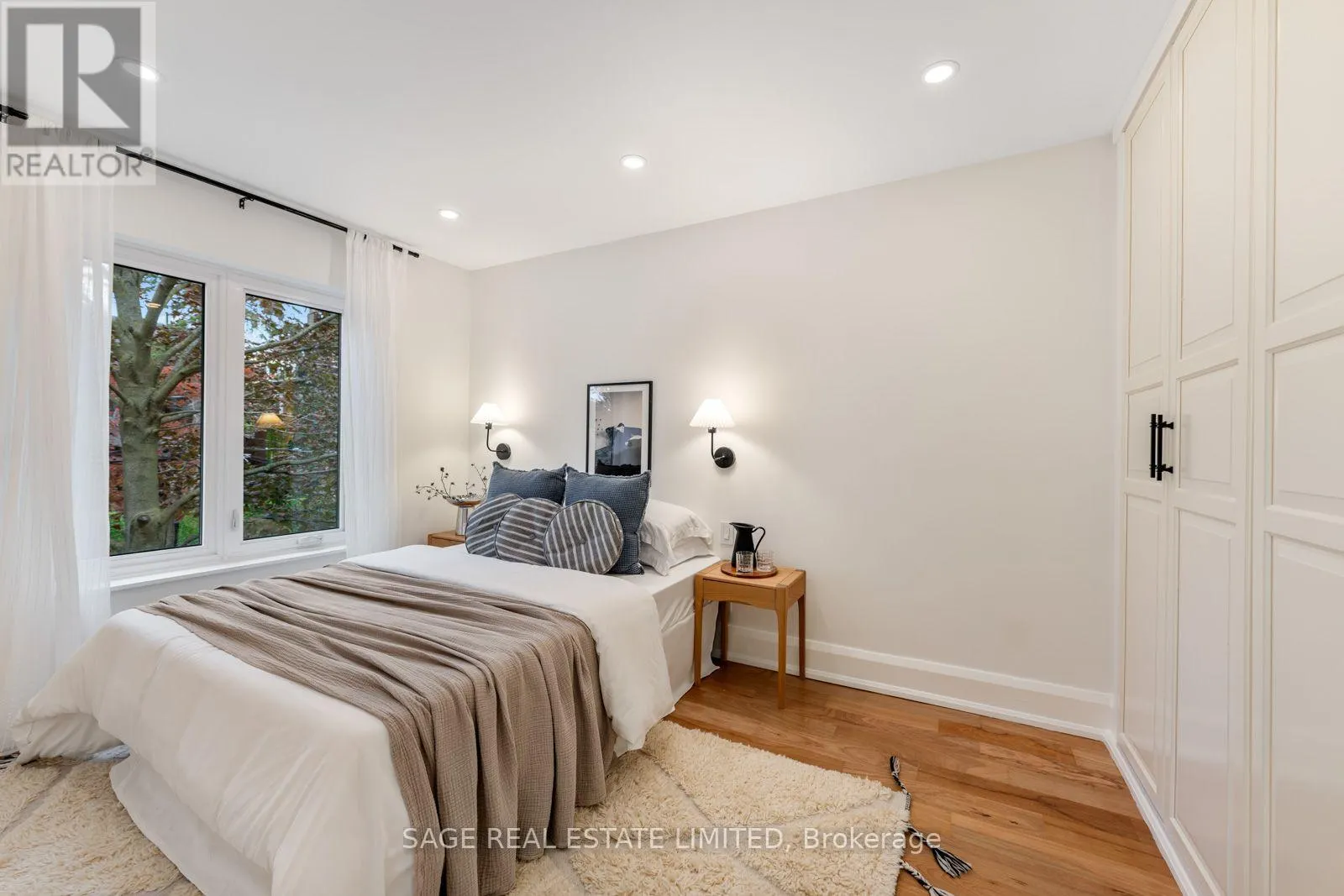 63 ASTLEY AVENUE