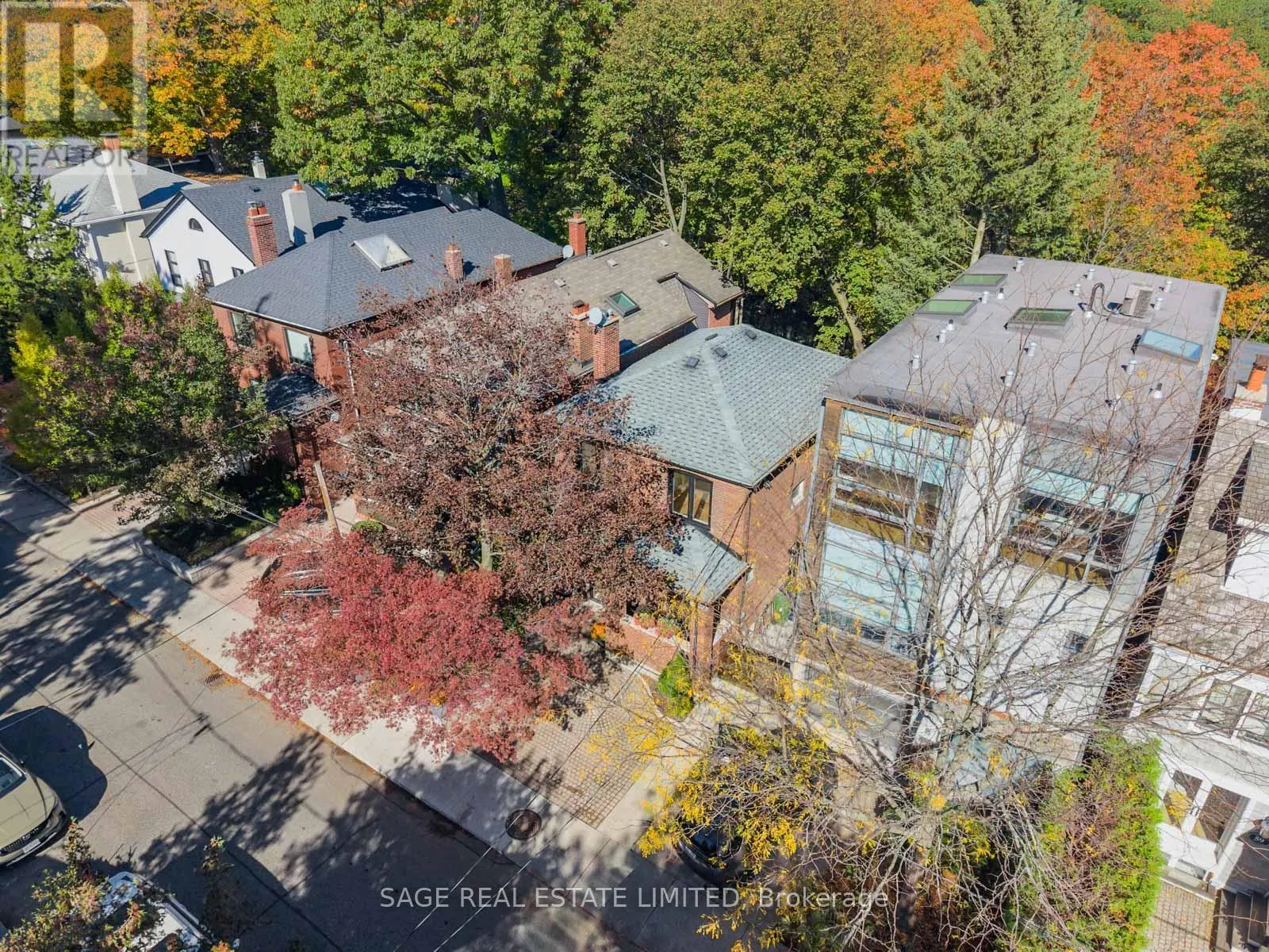 63 ASTLEY AVENUE