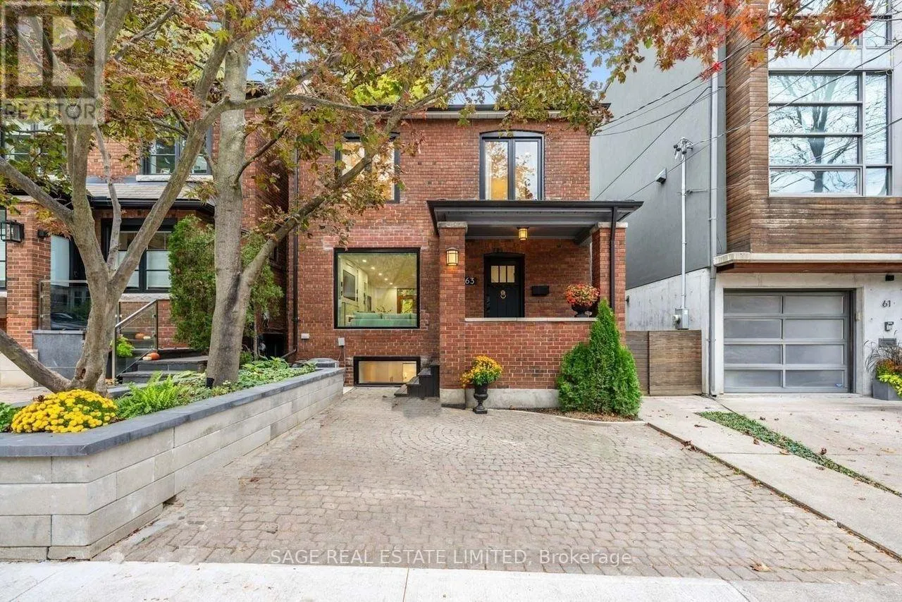 63 ASTLEY AVENUE
