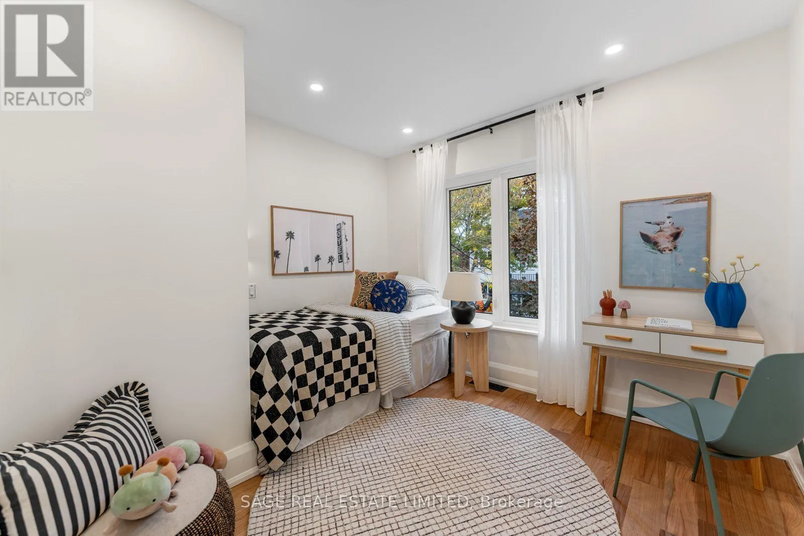 63 ASTLEY AVENUE