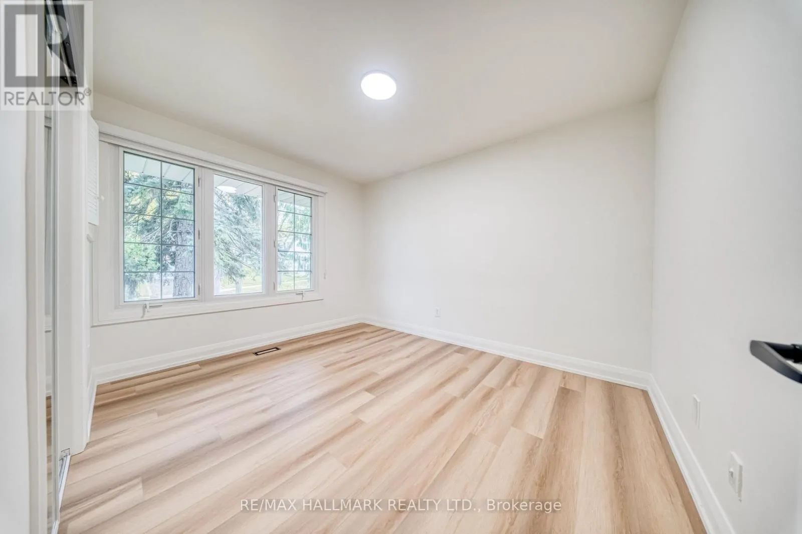 54 SAWLEY DRIVE