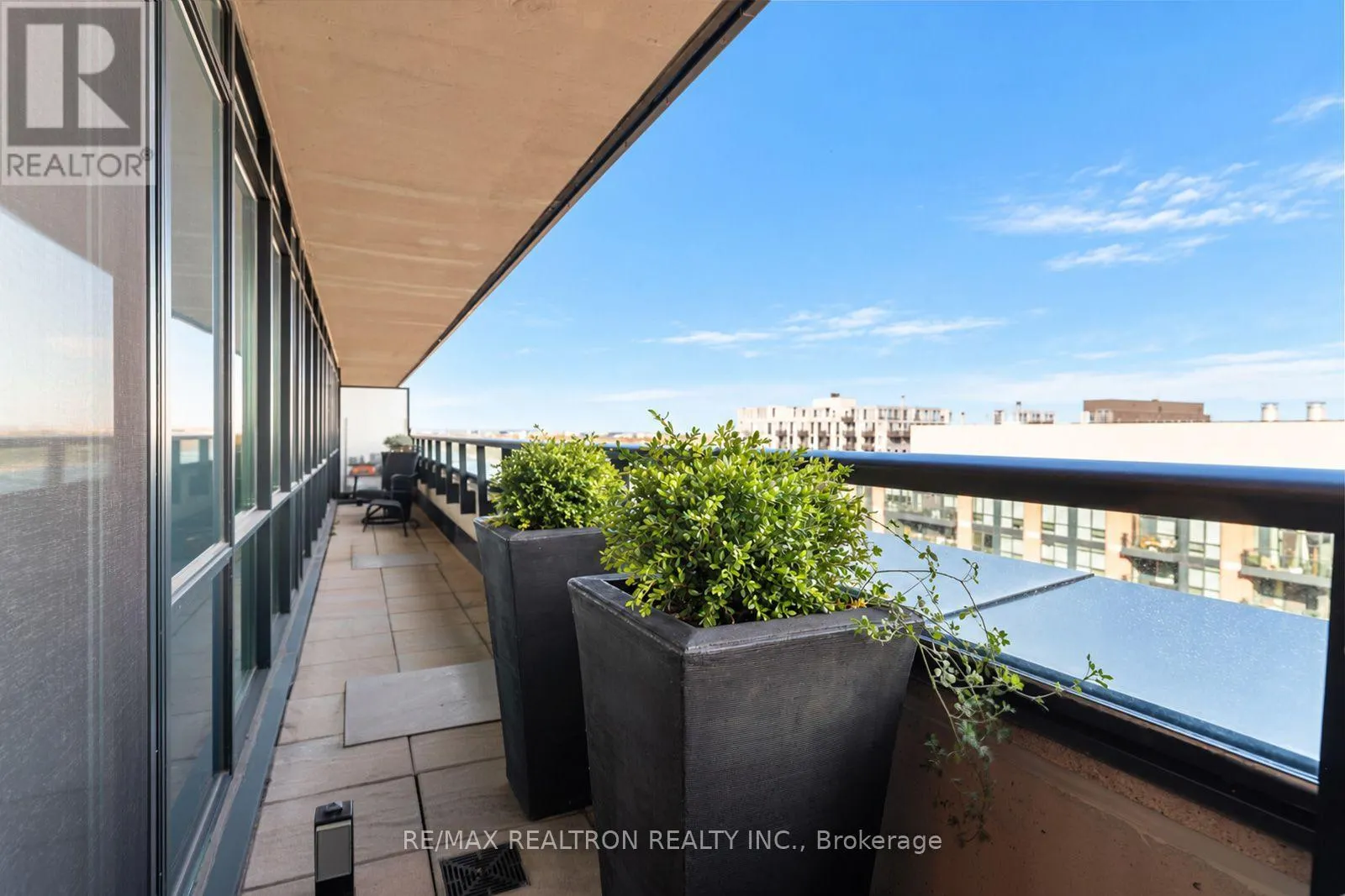 1108 - 525 WILSON AVENUE