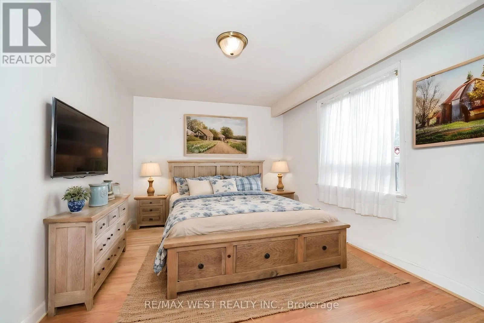 215 ACTON AVENUE