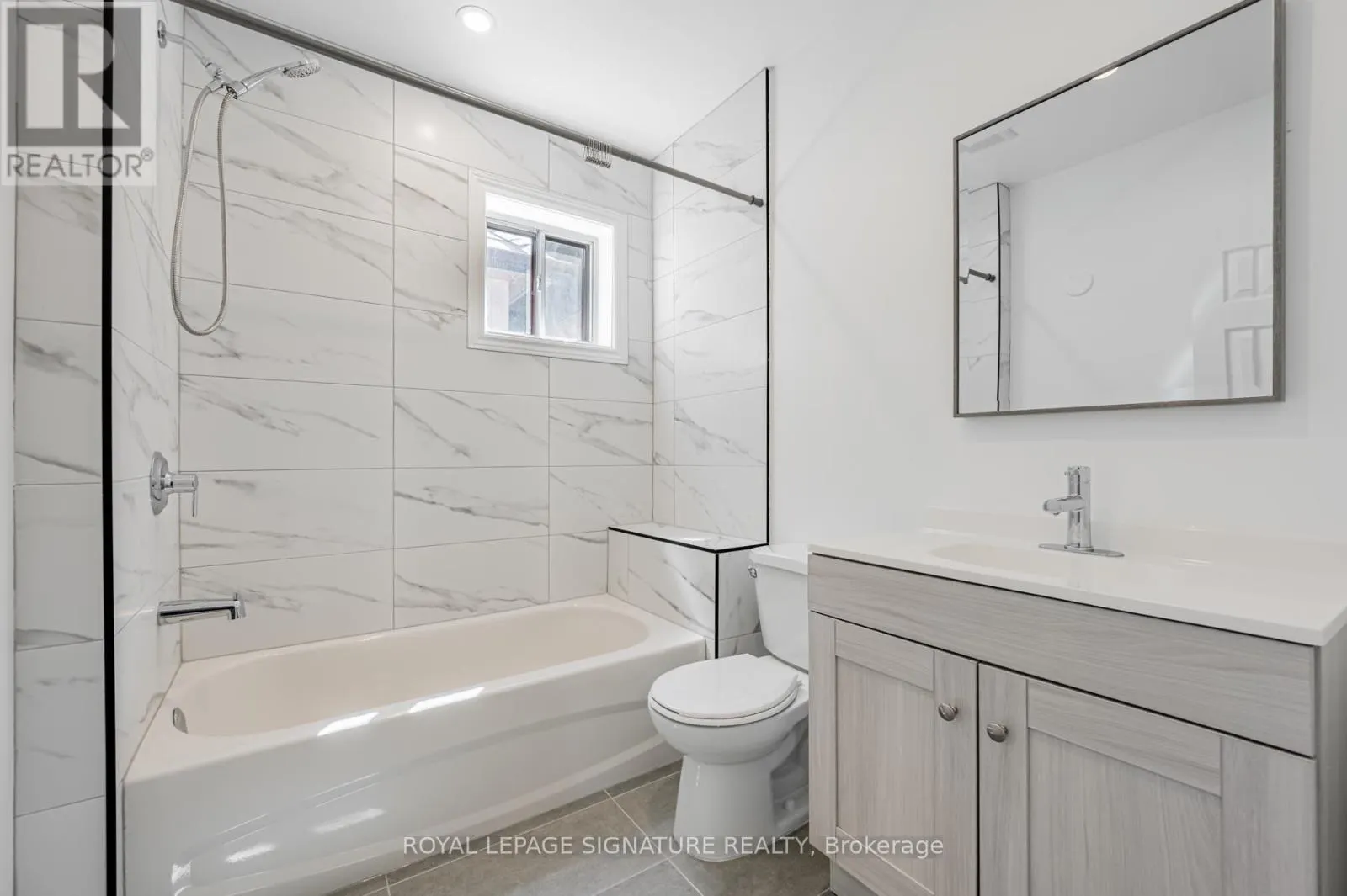 2A - 388 PALMERSTON BOULEVARD