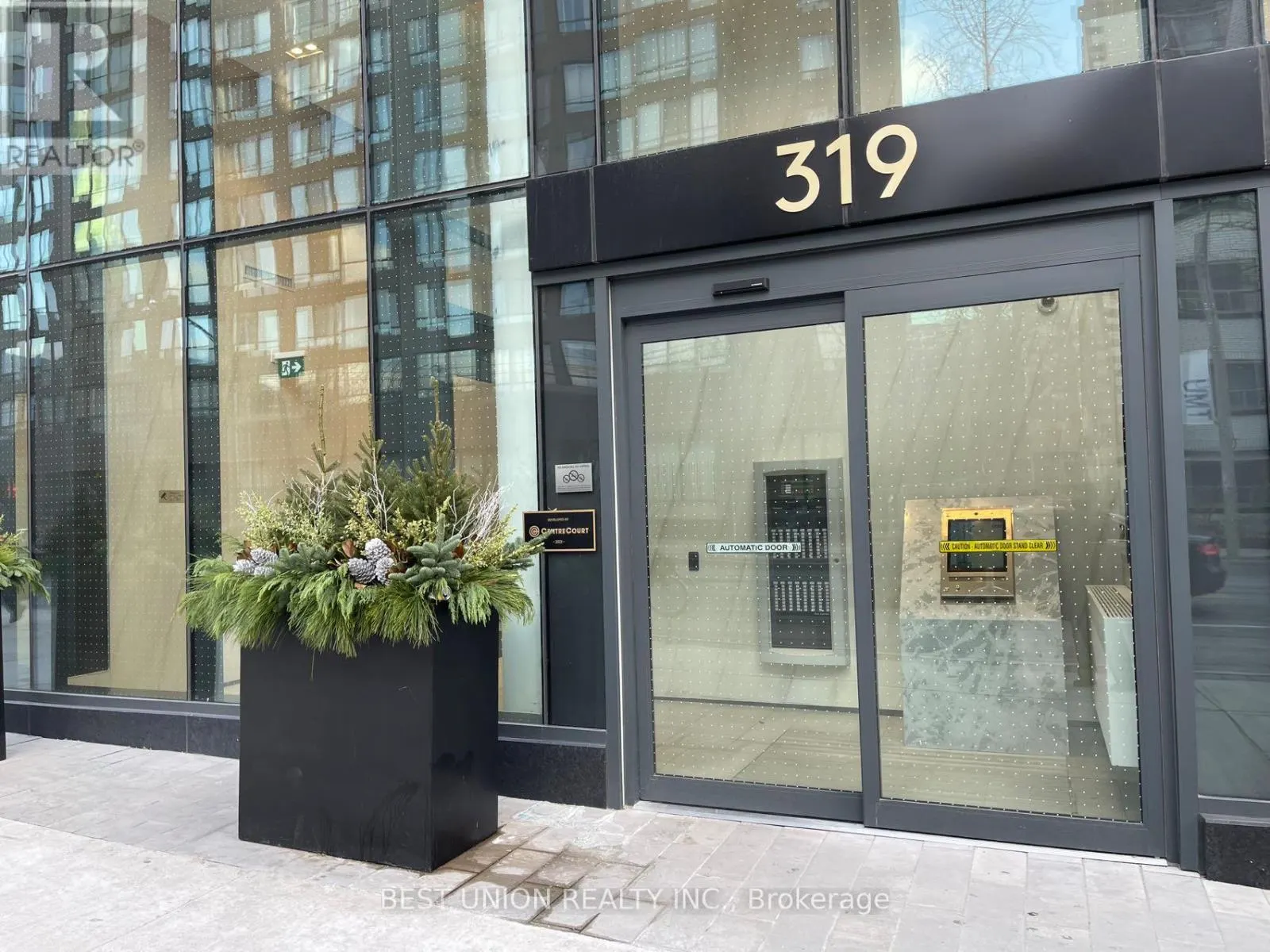 4705 - 319 JARVIS STREET