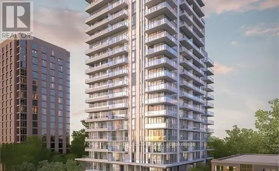 808 - 30 ROEHAMPTON AVENUE N