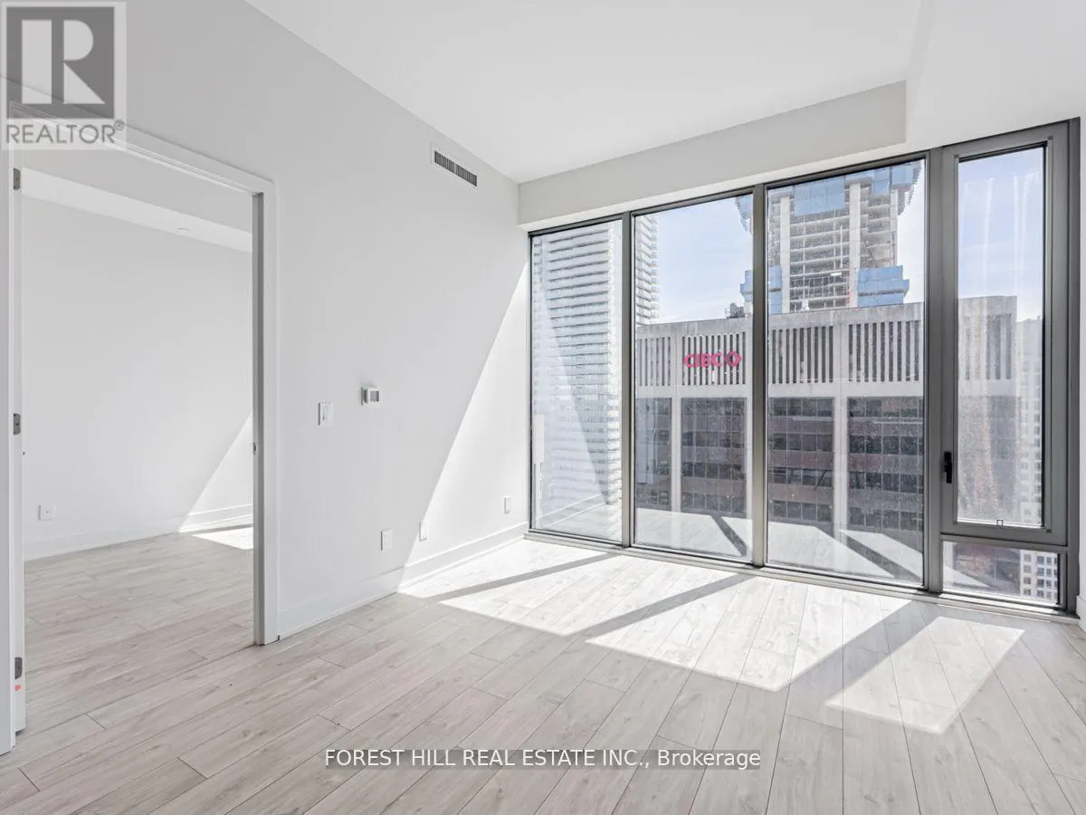 4405 - 8 CUMBERLAND STREET