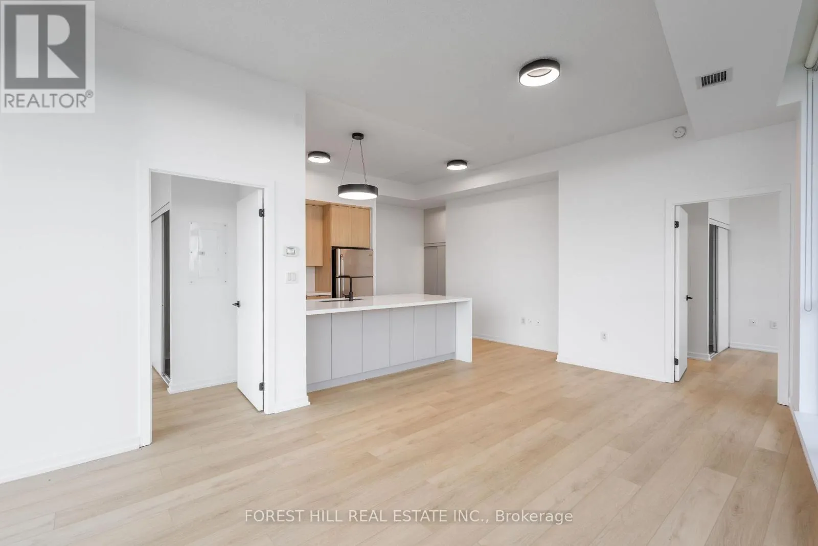 3506 - 70 FOREST MANOR ROAD