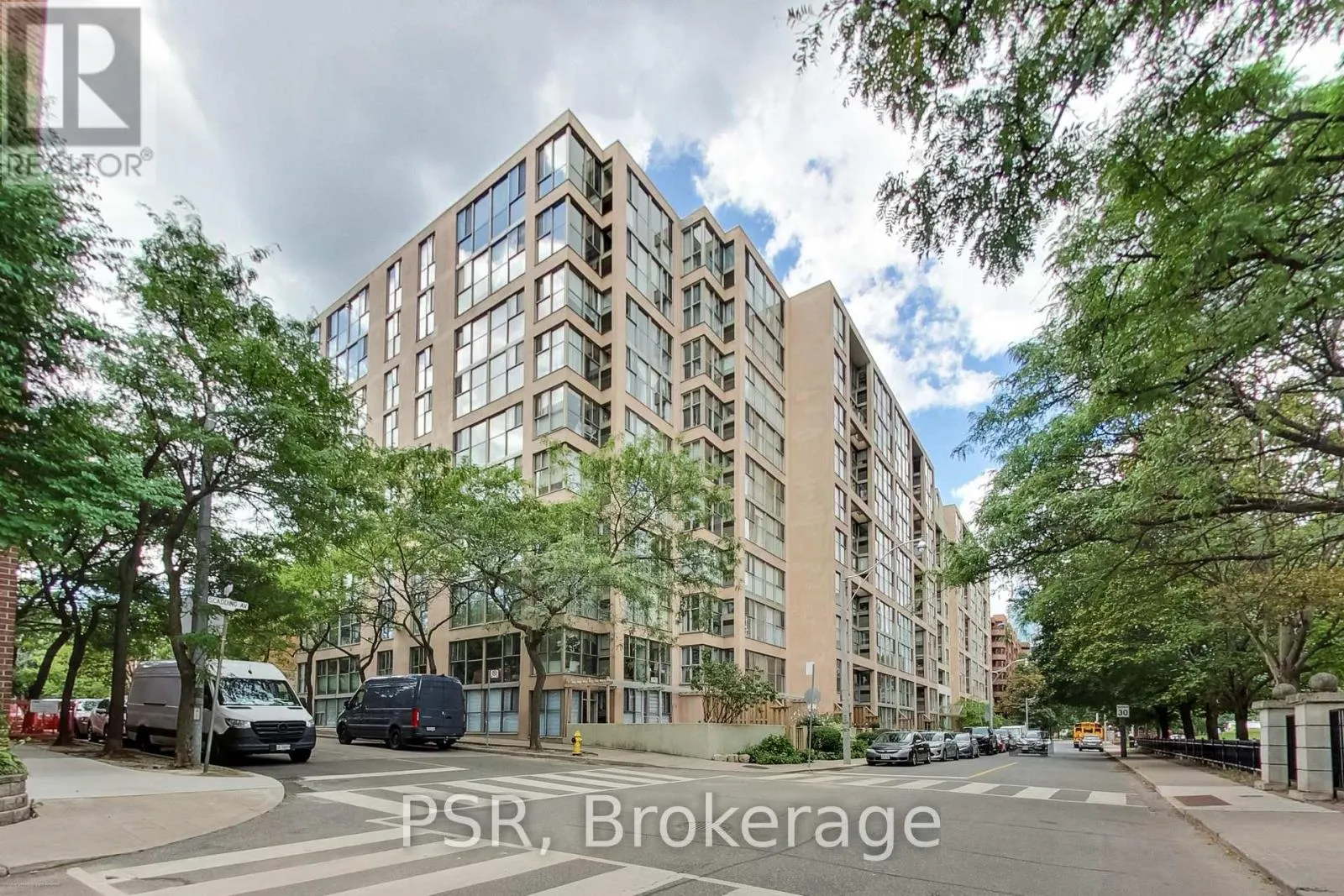 510 - 65 SCADDING AVENUE