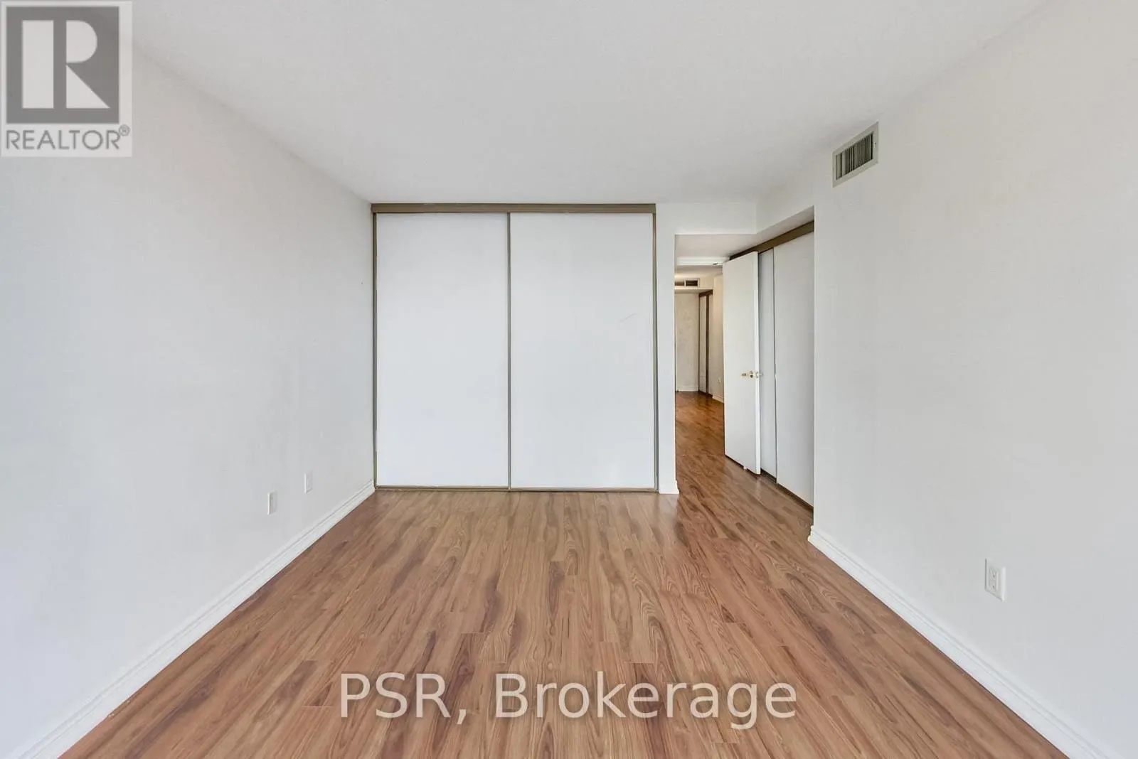 510 - 65 SCADDING AVENUE