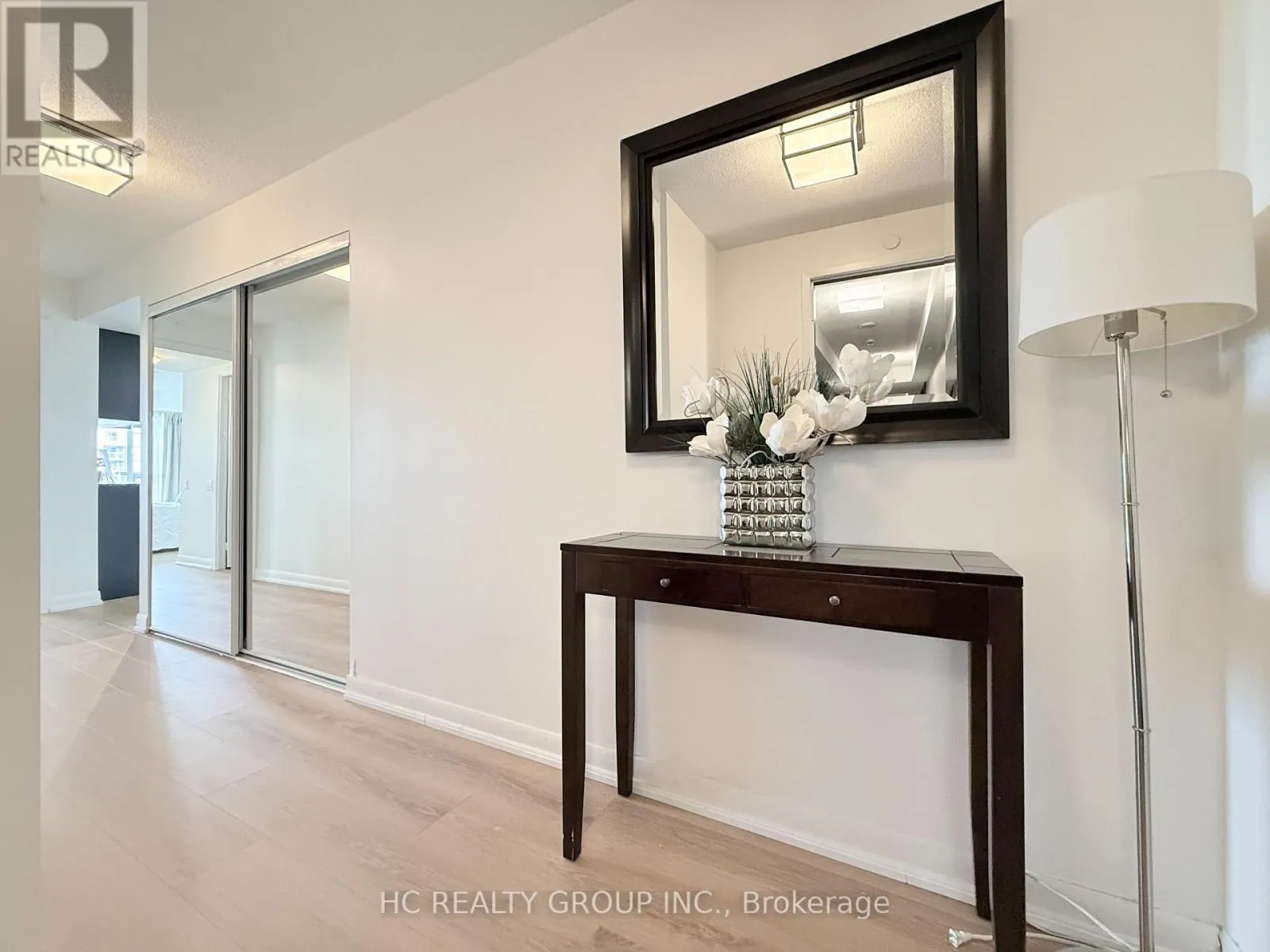 1712 - 5168 YONGE STREET