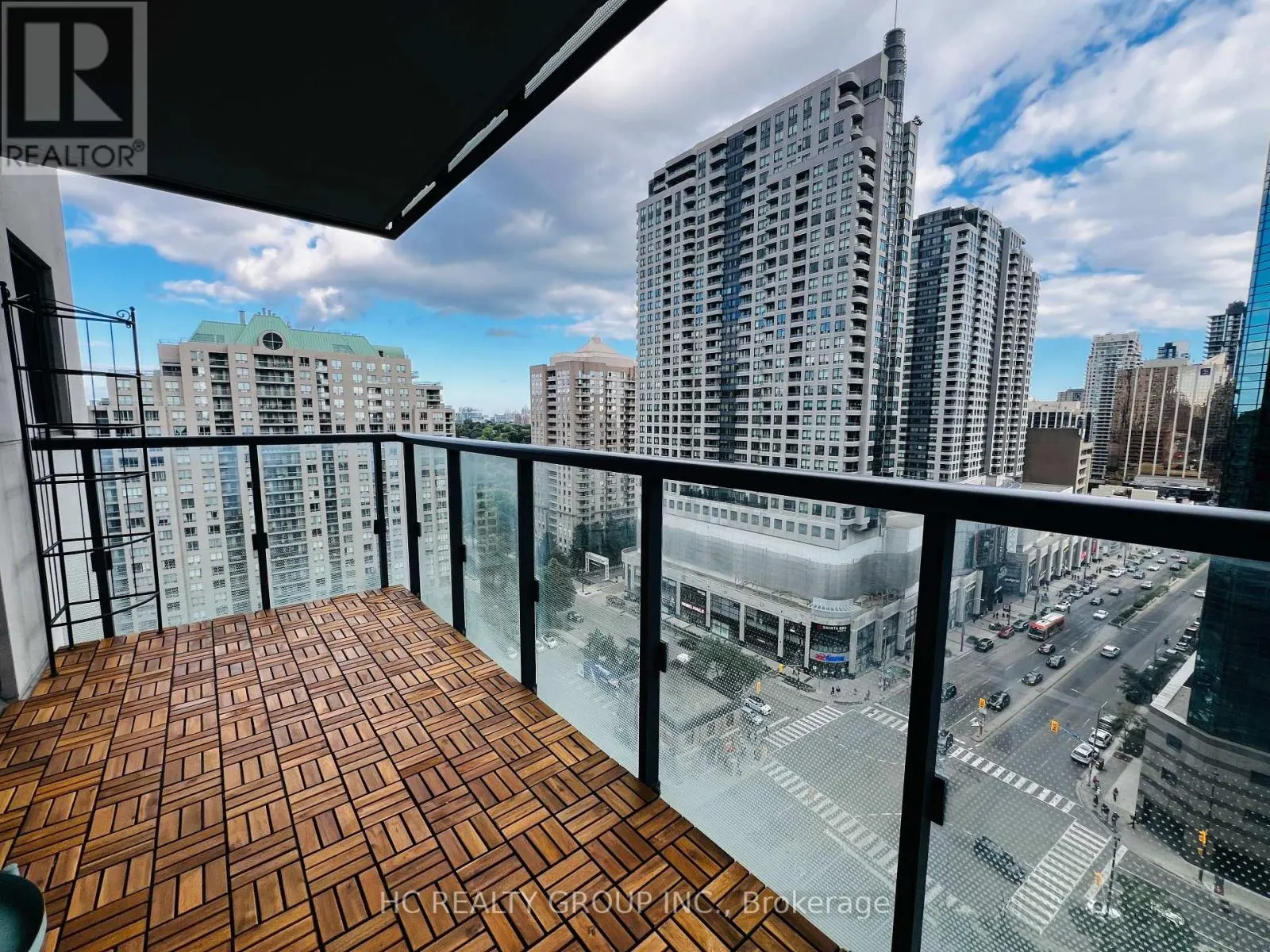 1712 - 5168 YONGE STREET