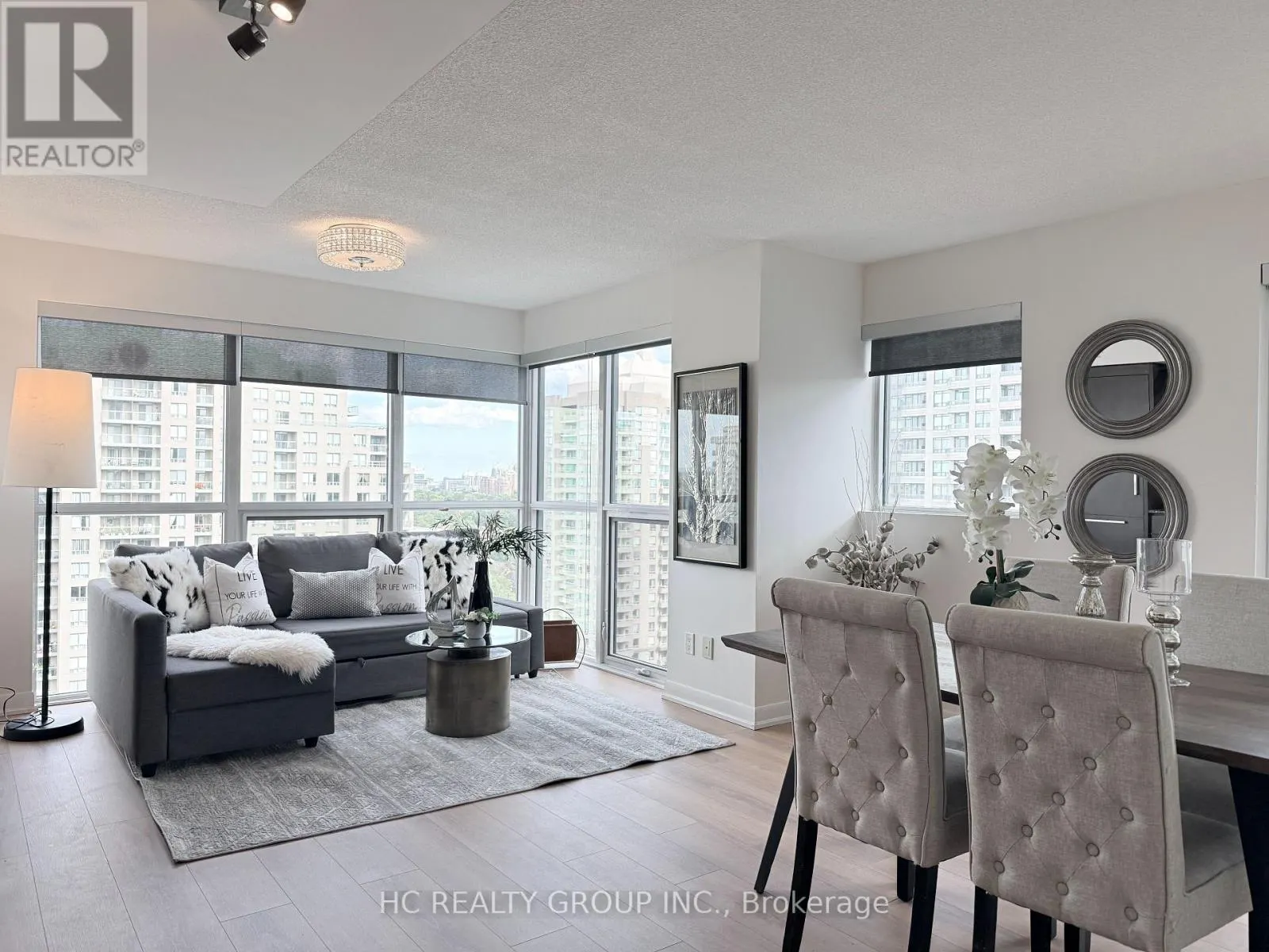 1712 - 5168 YONGE STREET