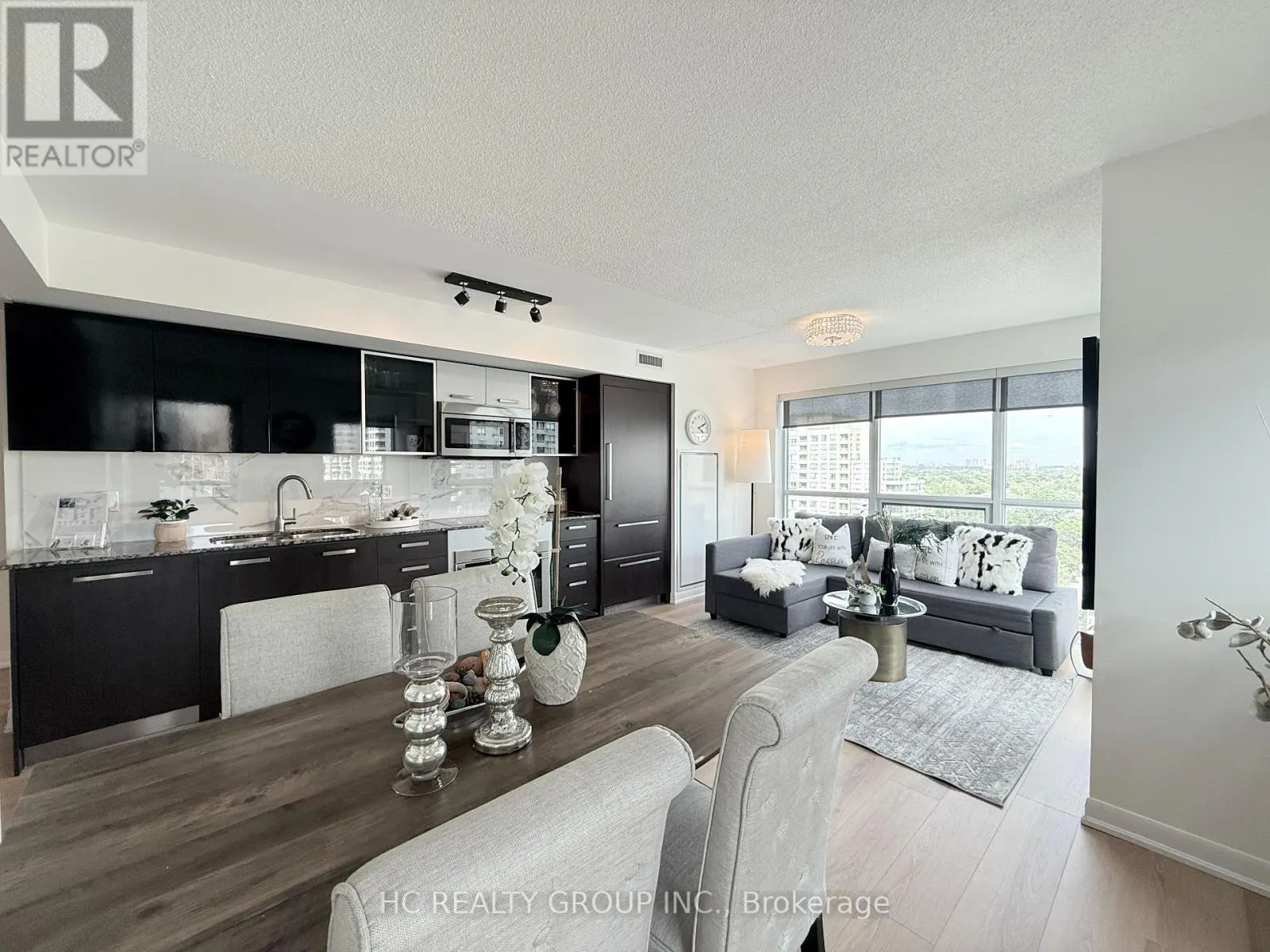 1712 - 5168 YONGE STREET