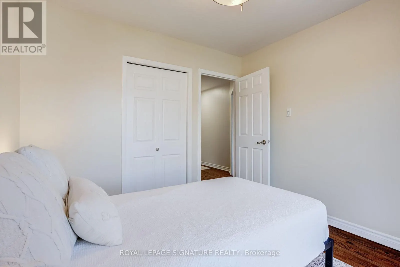22 PAINSWICK CRESCENT