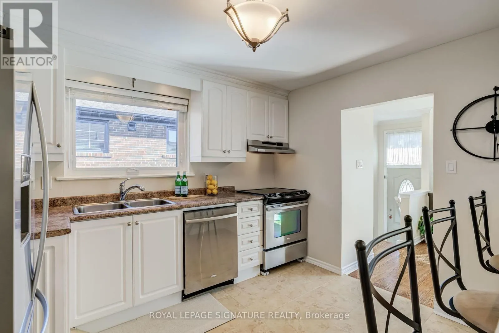 22 PAINSWICK CRESCENT