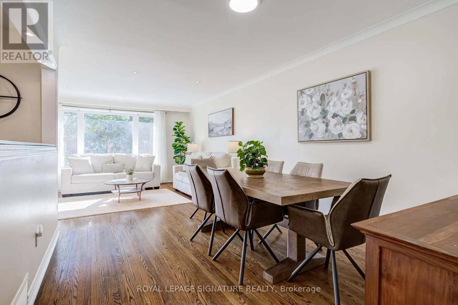 22 PAINSWICK CRESCENT