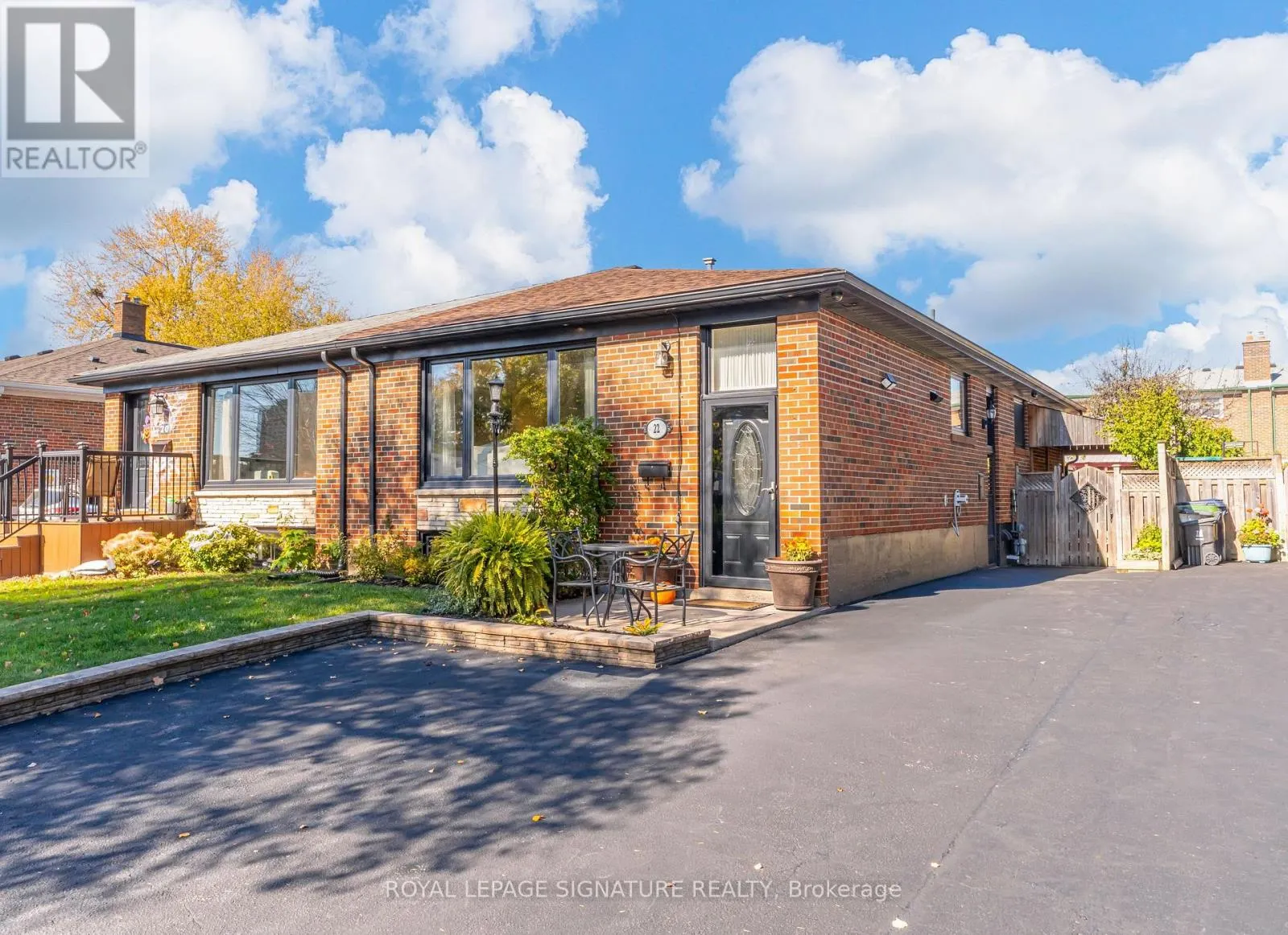 22 PAINSWICK CRESCENT