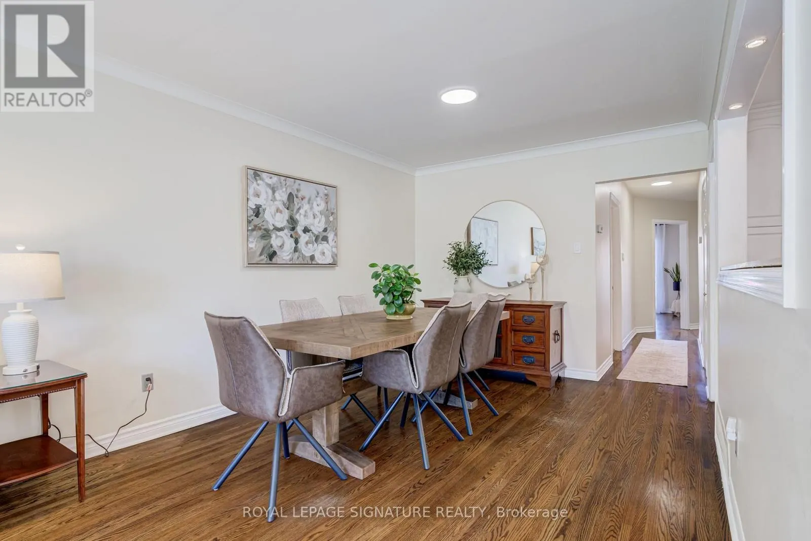 22 PAINSWICK CRESCENT