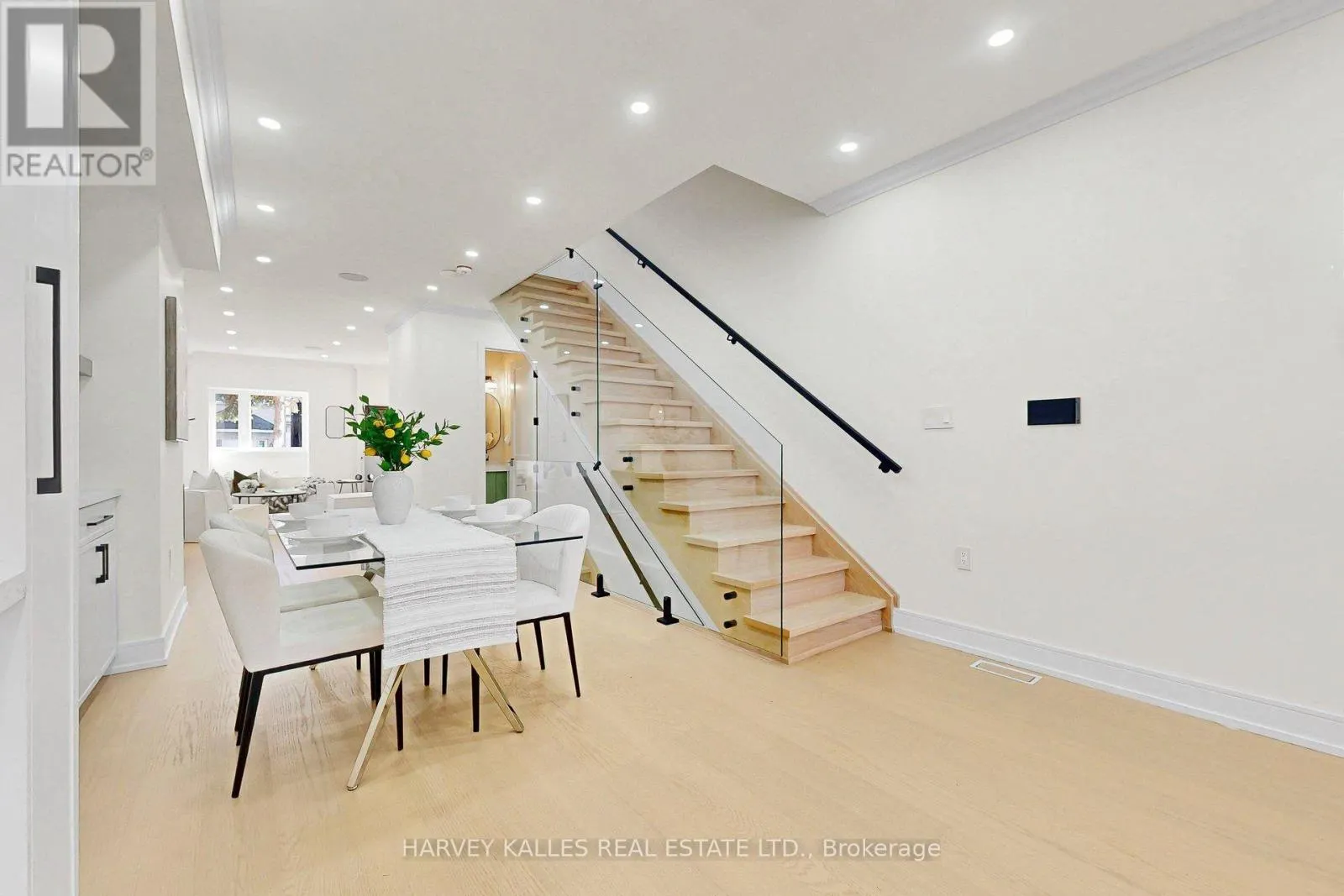 262 EUCLID AVENUE