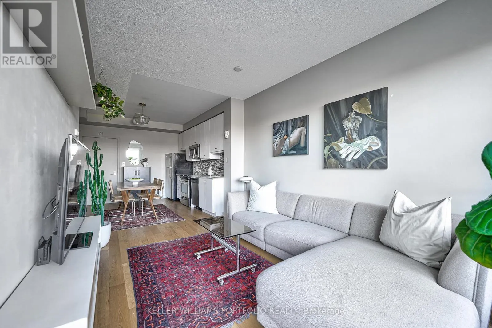 N507 - 1169 QUEEN STREET W