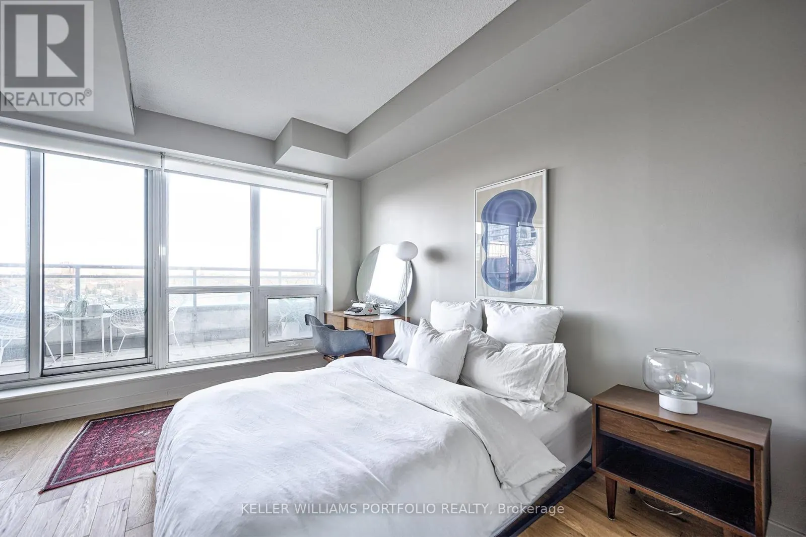 N507 - 1169 QUEEN STREET W