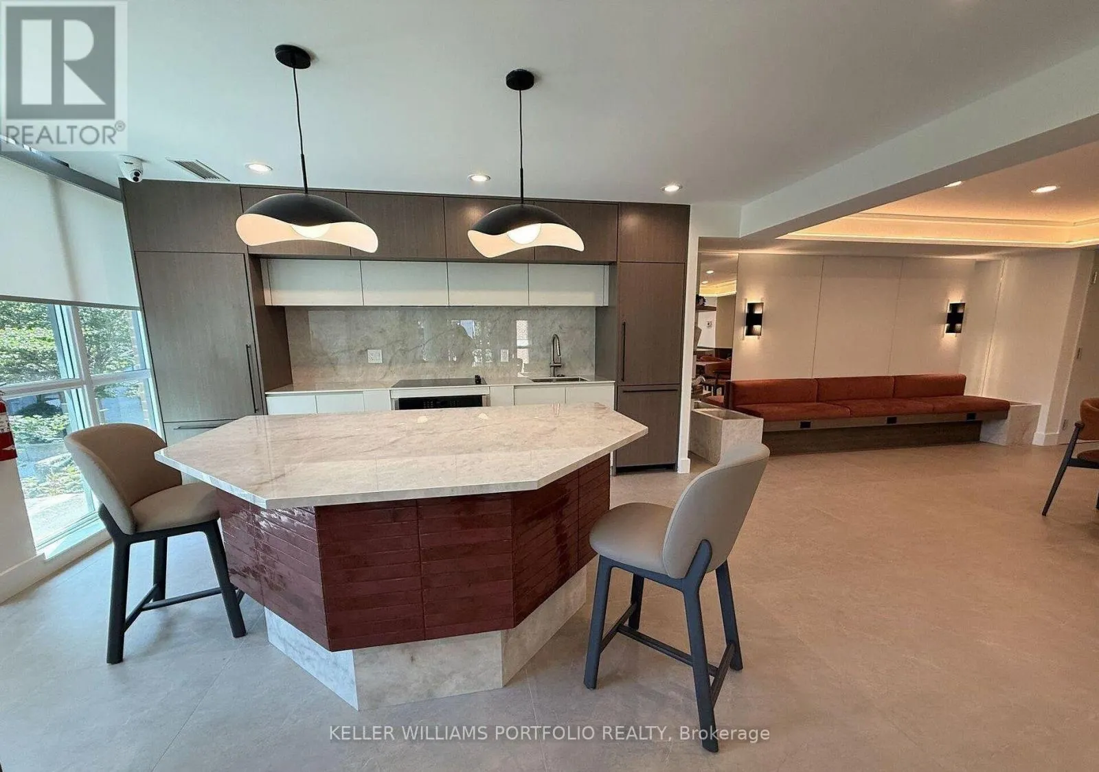 N507 - 1169 QUEEN STREET W