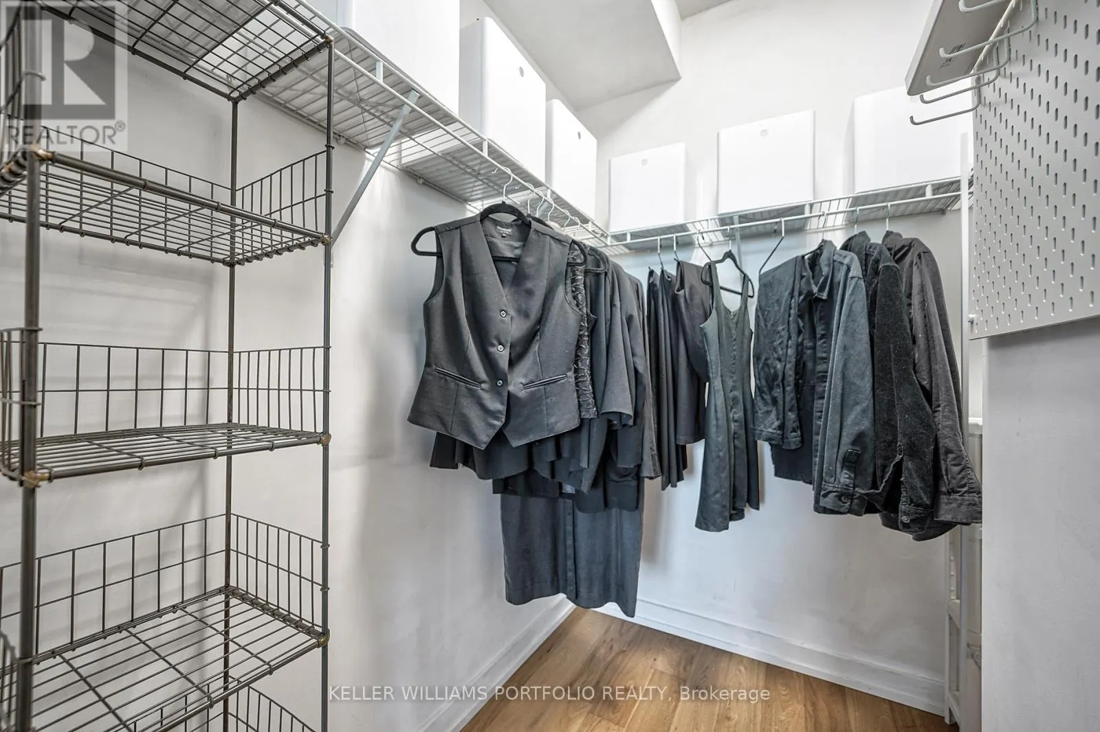 N507 - 1169 QUEEN STREET W