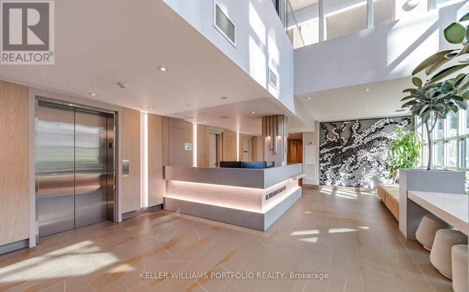 N507 - 1169 QUEEN STREET W