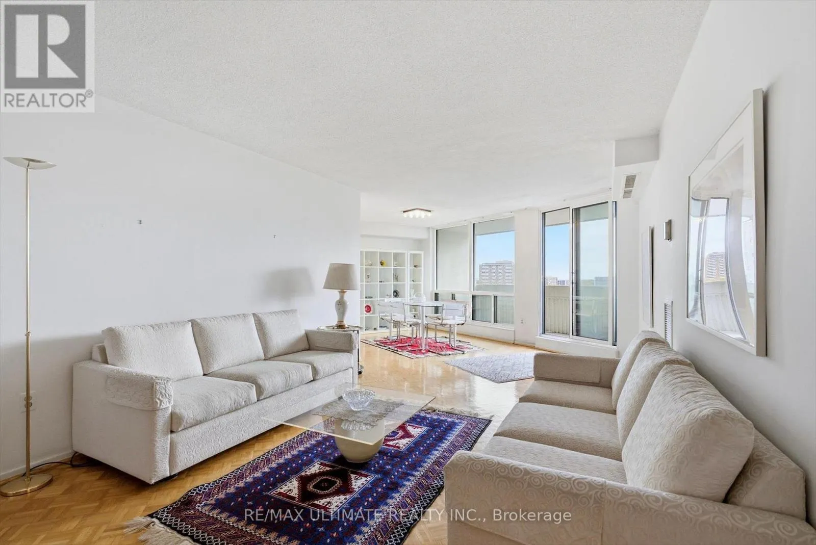 805 - 150 NEPTUNE DRIVE