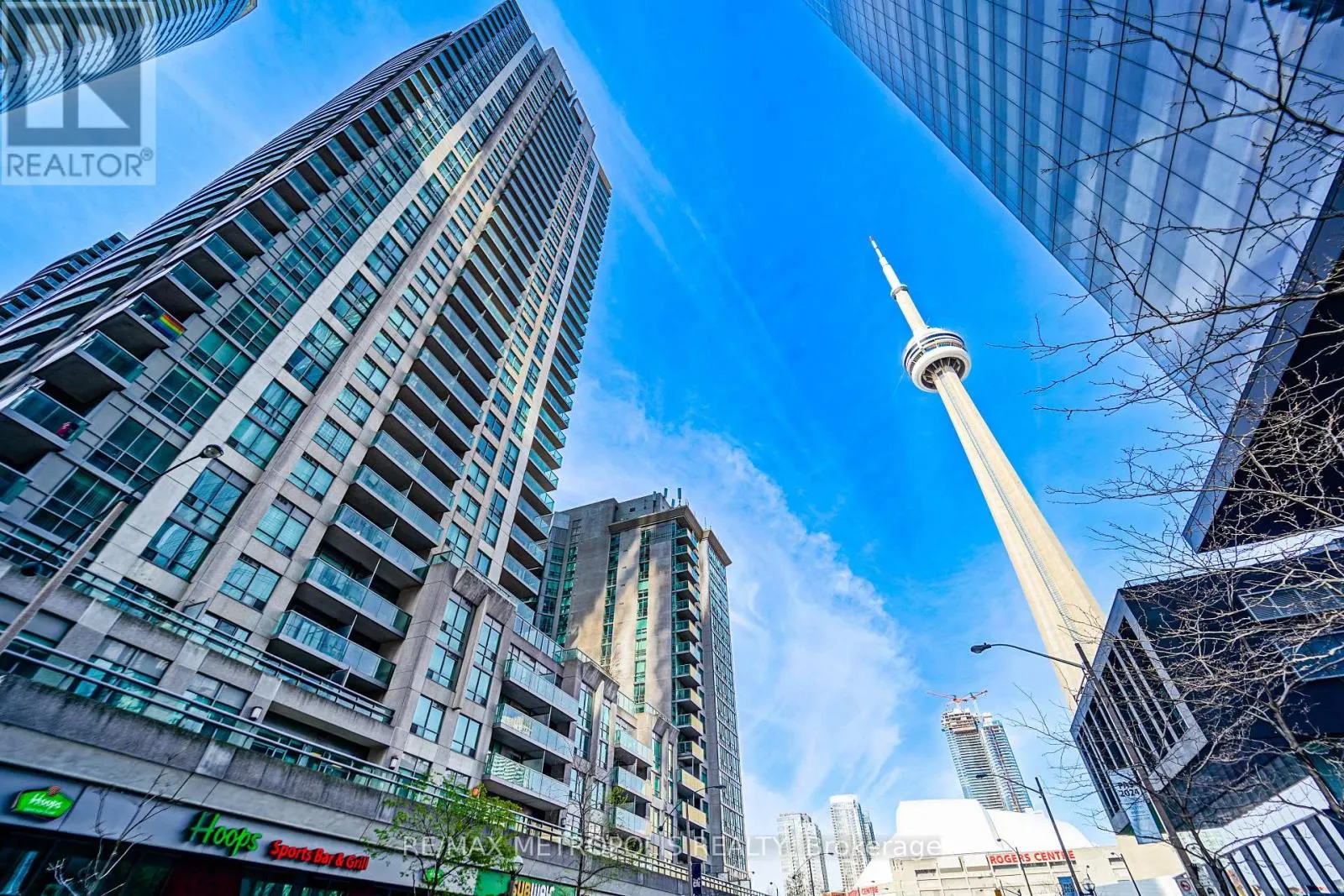 3602 - 30 GRAND TRUNK CRESCENT